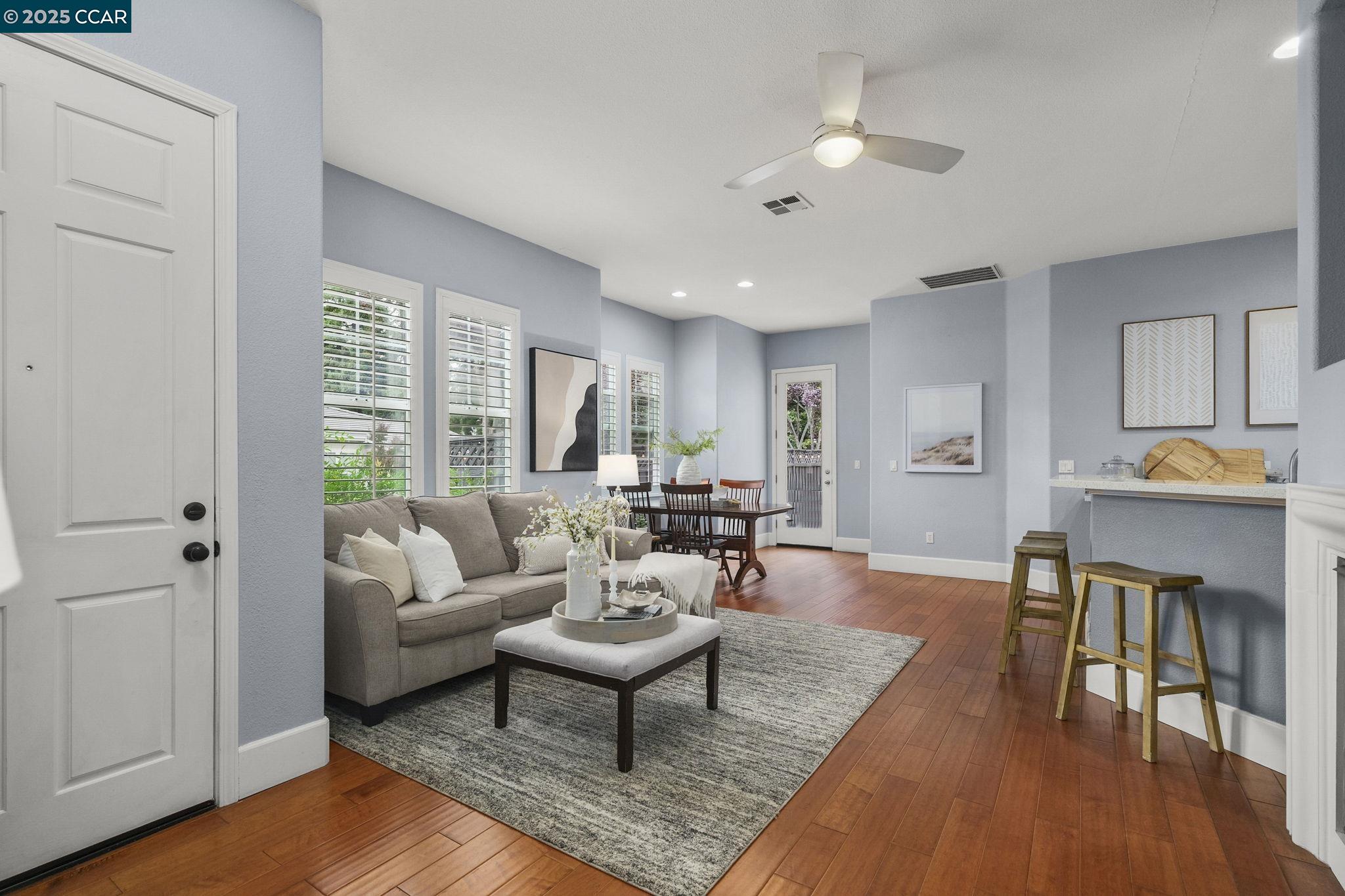 Photo #8: 41106544 Listing: Photo #8
