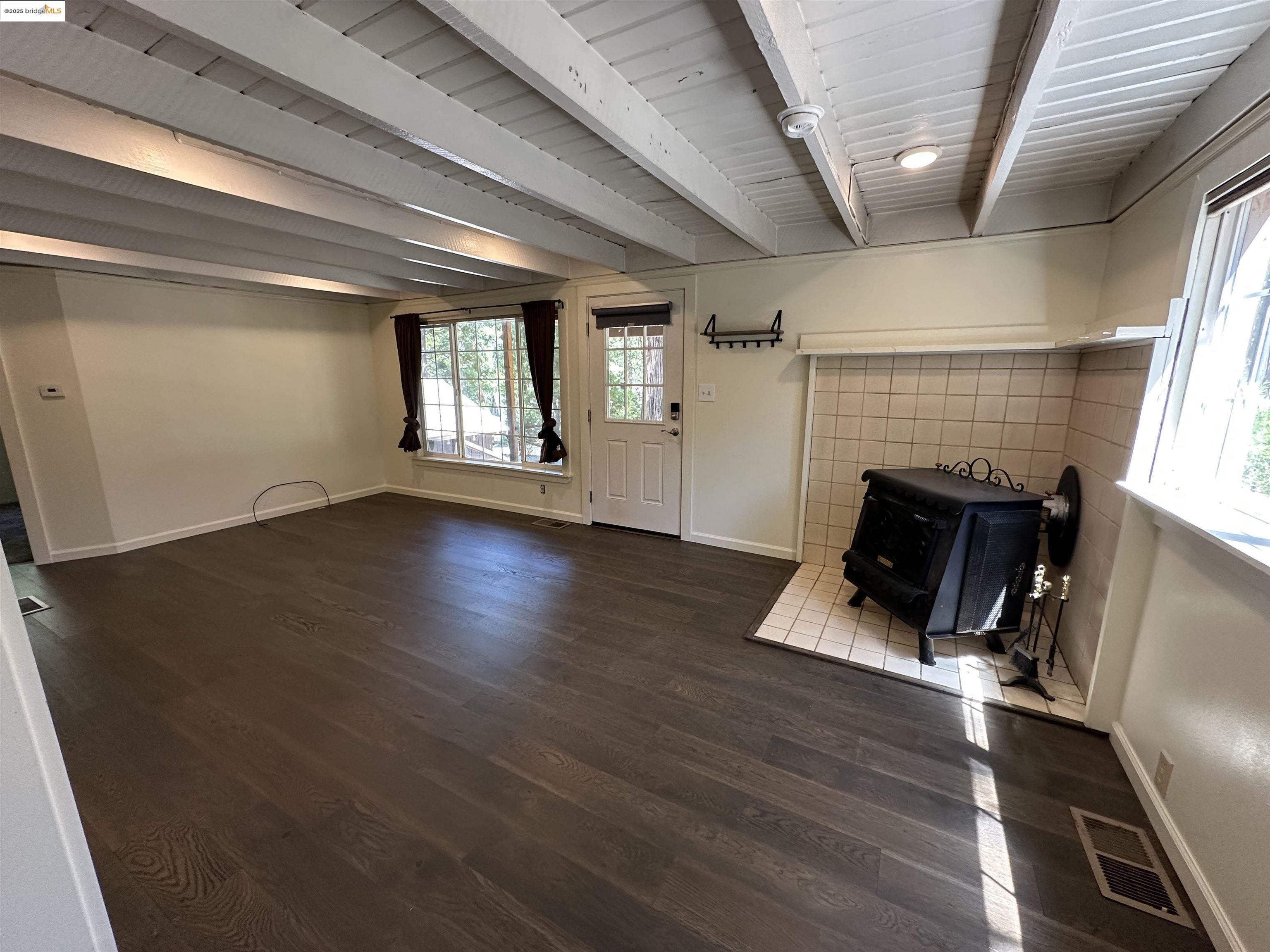 23016 Sierra Dr, Twain Harte, California 95383, 3 Bedrooms Bedrooms, 9 Rooms Rooms,2 BathroomsBathrooms,Residential,For Sale,23016 Sierra Dr,41106547