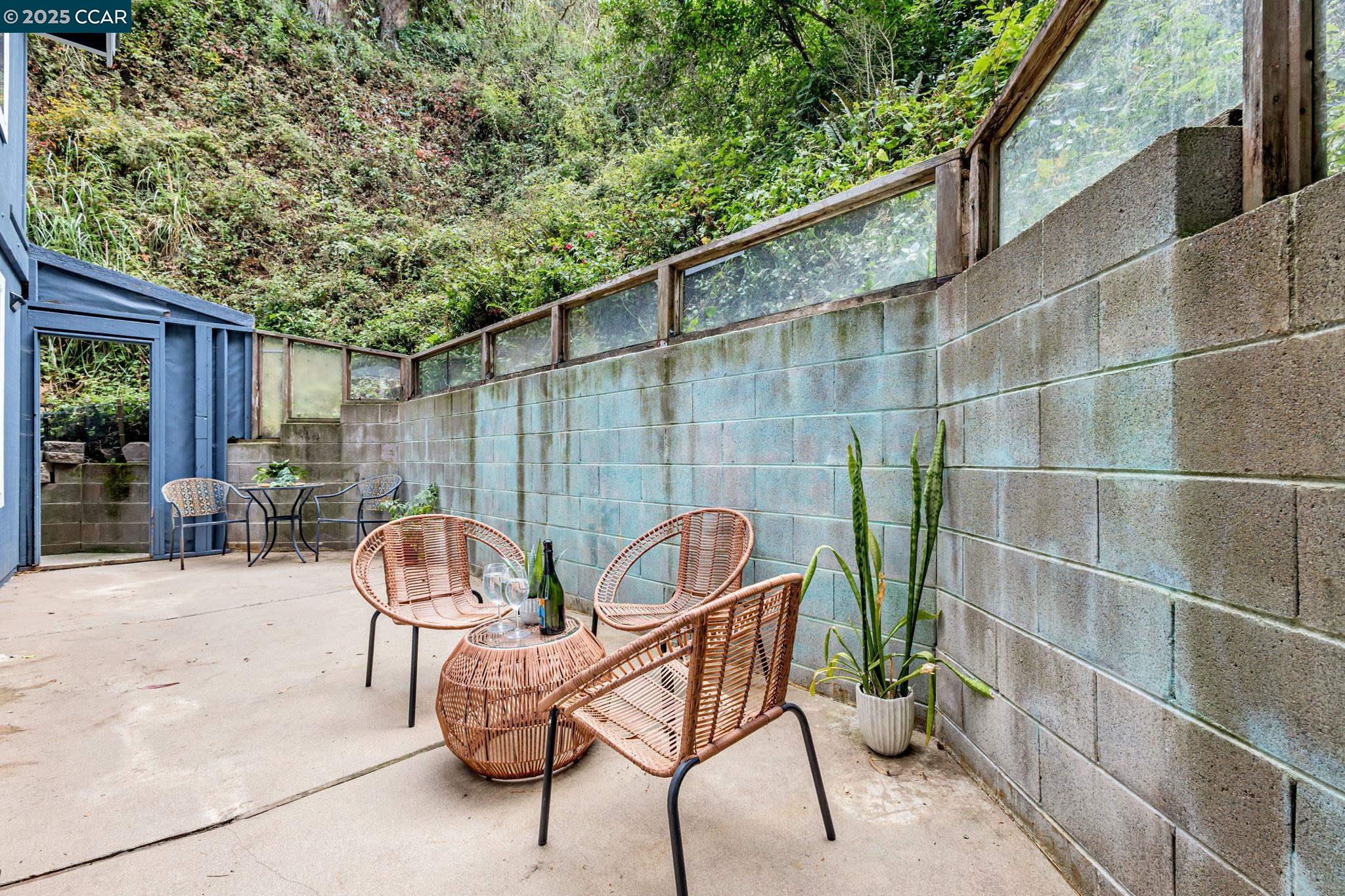 Detail Gallery Image 29 of 38 For 290 Olympian Way, Pacifica,  CA 94044 - 2 Beds | 2 Baths