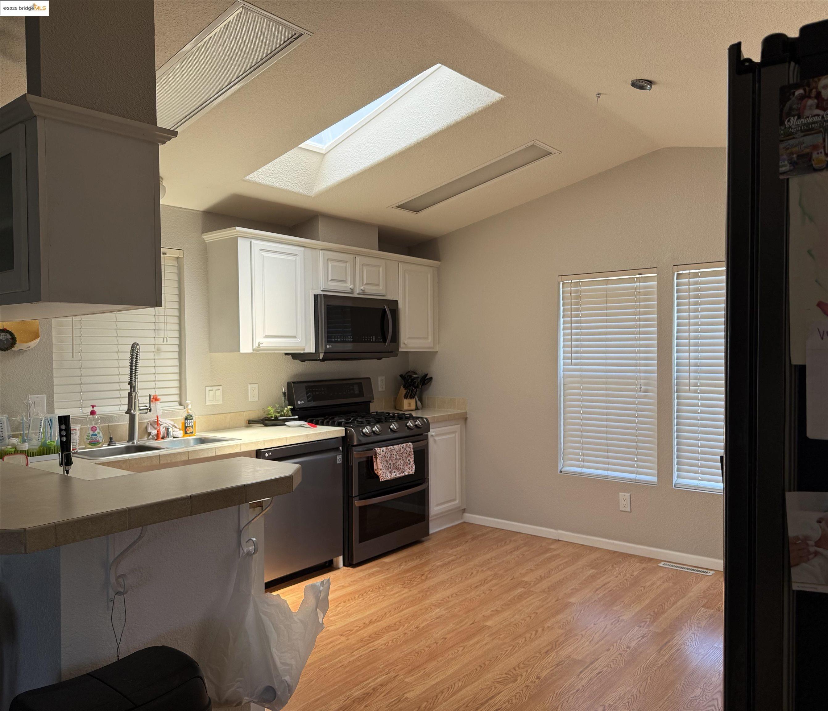 177 Rose Marie Ln, Concord, California 94518, 2 Bedrooms Bedrooms, 5 Rooms Rooms,1 BathroomBathrooms,Manufactured In Park,For Sale,177 Rose Marie Ln,41106550