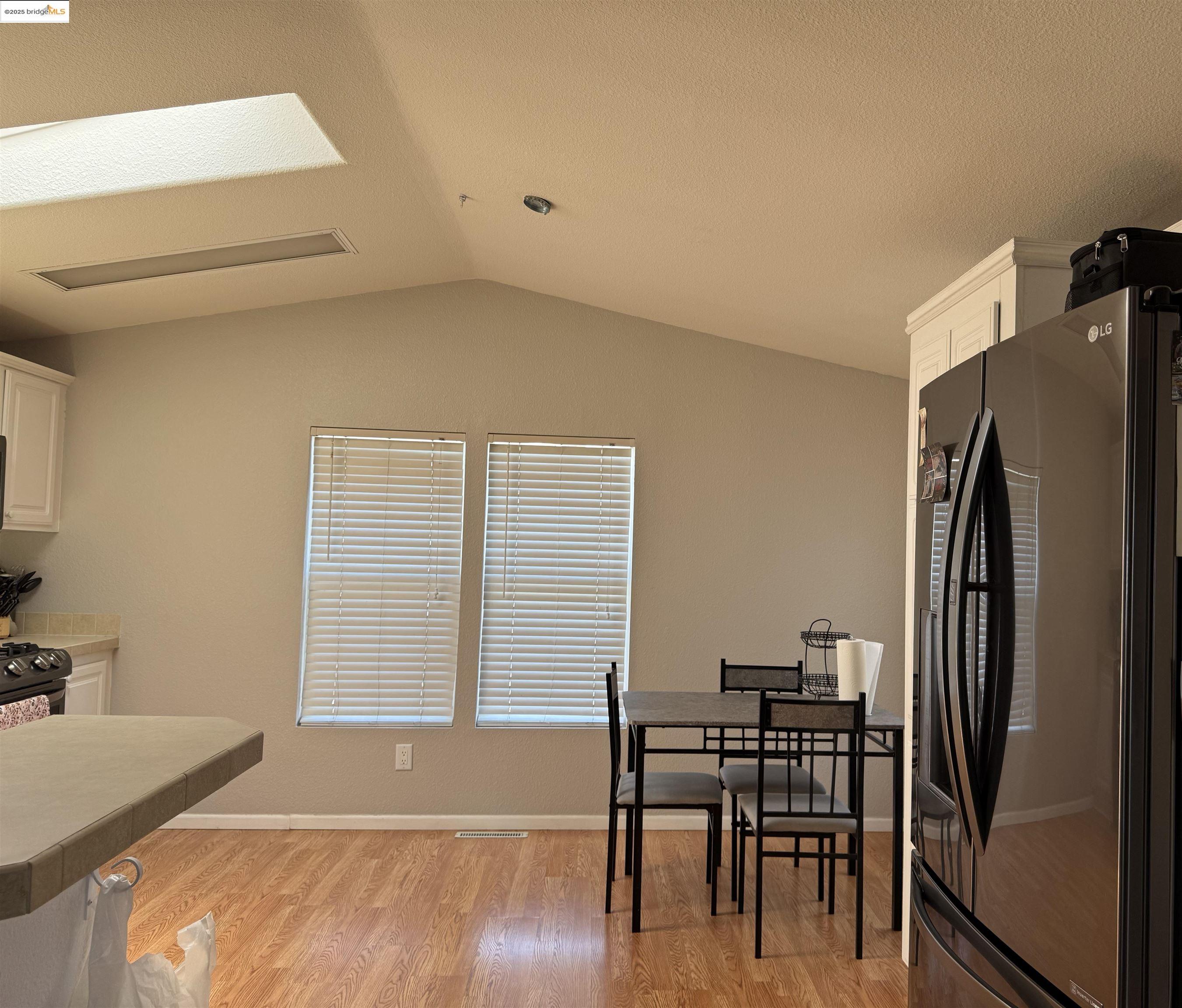 177 Rose Marie Ln, Concord, California 94518, 2 Bedrooms Bedrooms, 5 Rooms Rooms,1 BathroomBathrooms,Manufactured In Park,For Sale,177 Rose Marie Ln,41106550