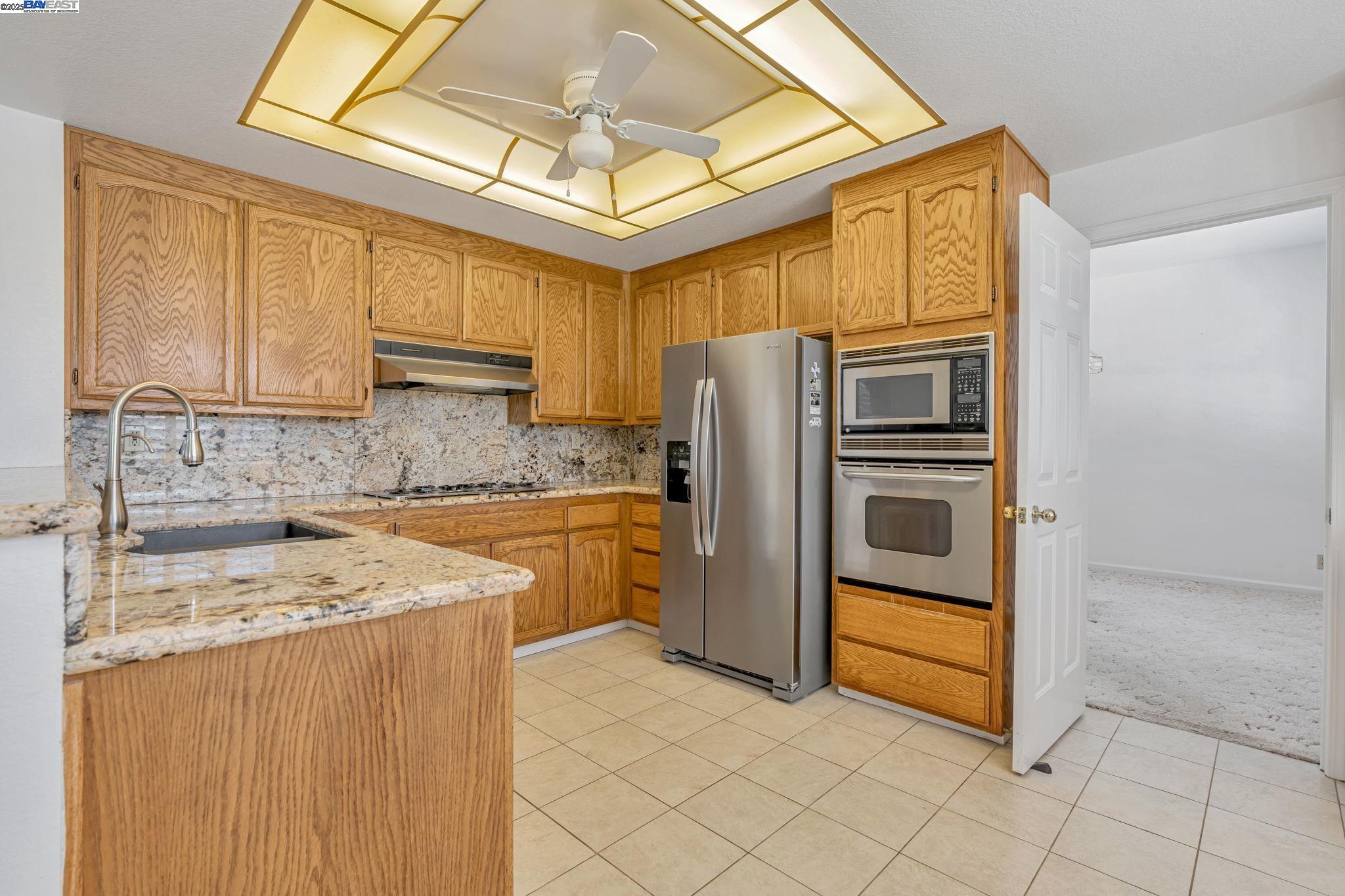 Detail Gallery Image 17 of 57 For 2236 Colonial Ct, Discovery Bay,  CA 94505 - 4 Beds | 3 Baths