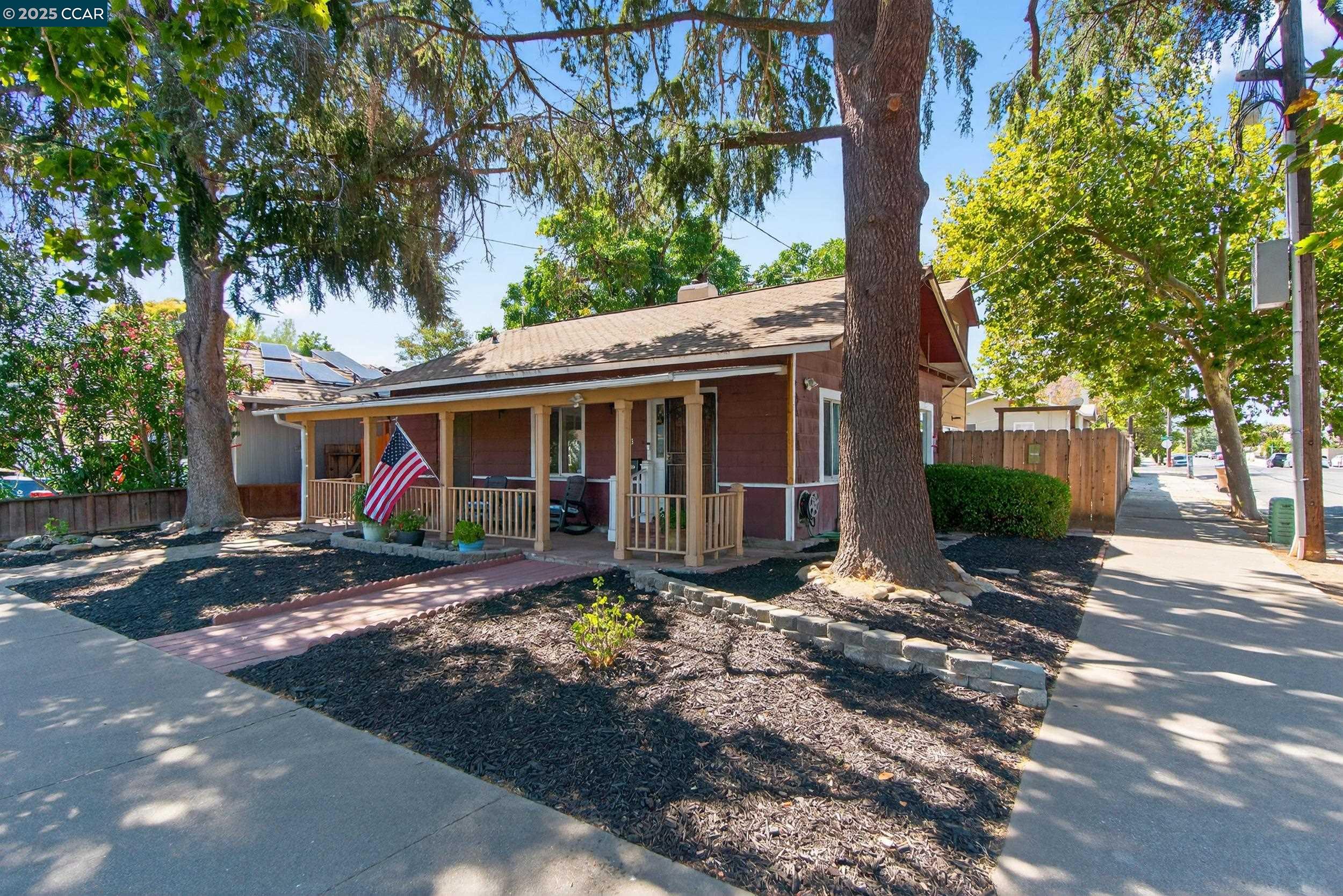 223 W 5Th St, Antioch, California 94509, 3 Bedrooms Bedrooms, 9 Rooms Rooms,2 BathroomsBathrooms,Residential,For Sale,223 W 5Th St,41106553