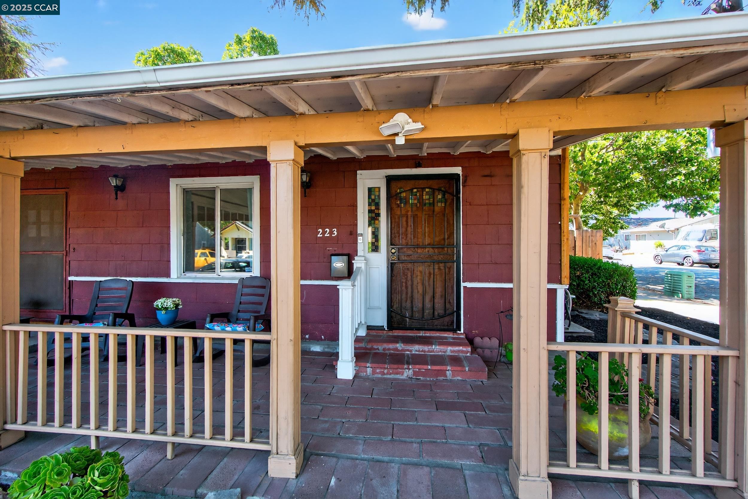 223 W 5Th St, Antioch, California 94509, 3 Bedrooms Bedrooms, 9 Rooms Rooms,2 BathroomsBathrooms,Residential,For Sale,223 W 5Th St,41106553