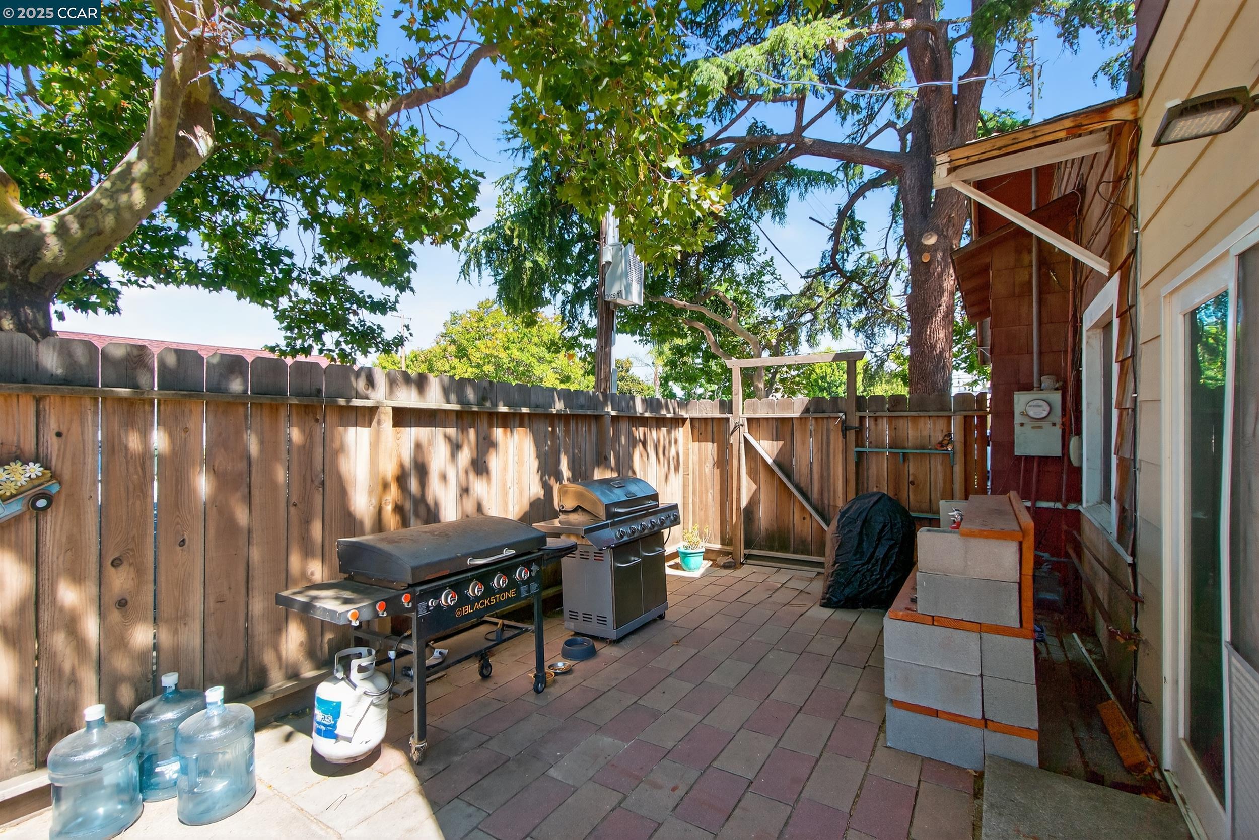 223 W 5Th St, Antioch, California 94509, 3 Bedrooms Bedrooms, 9 Rooms Rooms,2 BathroomsBathrooms,Residential,For Sale,223 W 5Th St,41106553