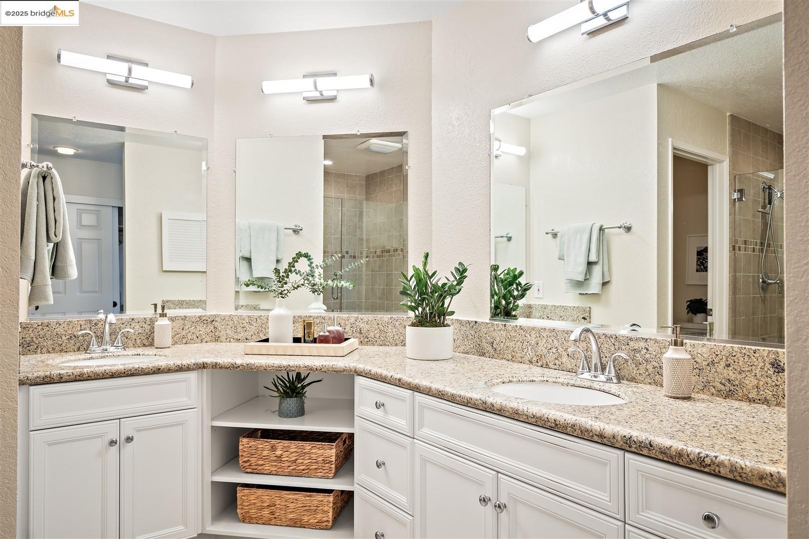 4167 Terra Granada Drive # 3B, Walnut Creek, California 94595, 2 Bedrooms Bedrooms, 7 Rooms Rooms,2 BathroomsBathrooms,Residential,For Sale,4167 Terra Granada Drive # 3B,41106554