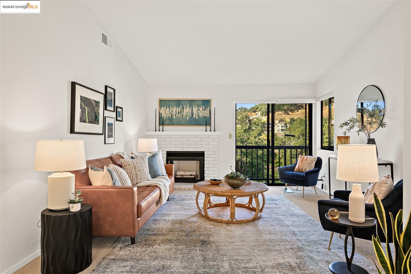 Photo #5: 41106554 Listing 