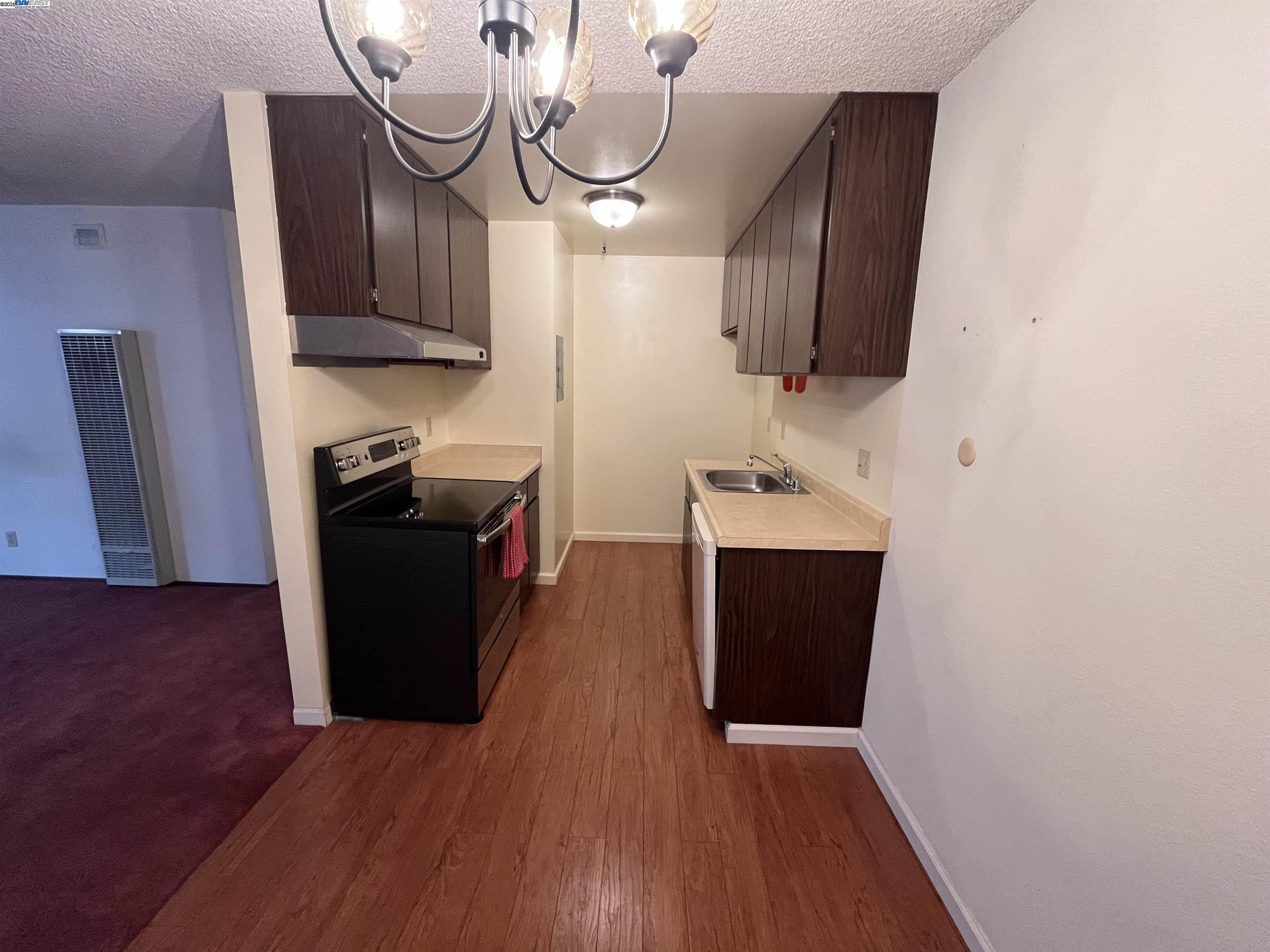 5278 San Pablo Dam Rd. # 4, El Sobrante, California 94803, 1 Bedroom Bedrooms, 3 Rooms Rooms,1 BathroomBathrooms,Residential,For Sale,5278 San Pablo Dam Rd. # 4,41106555