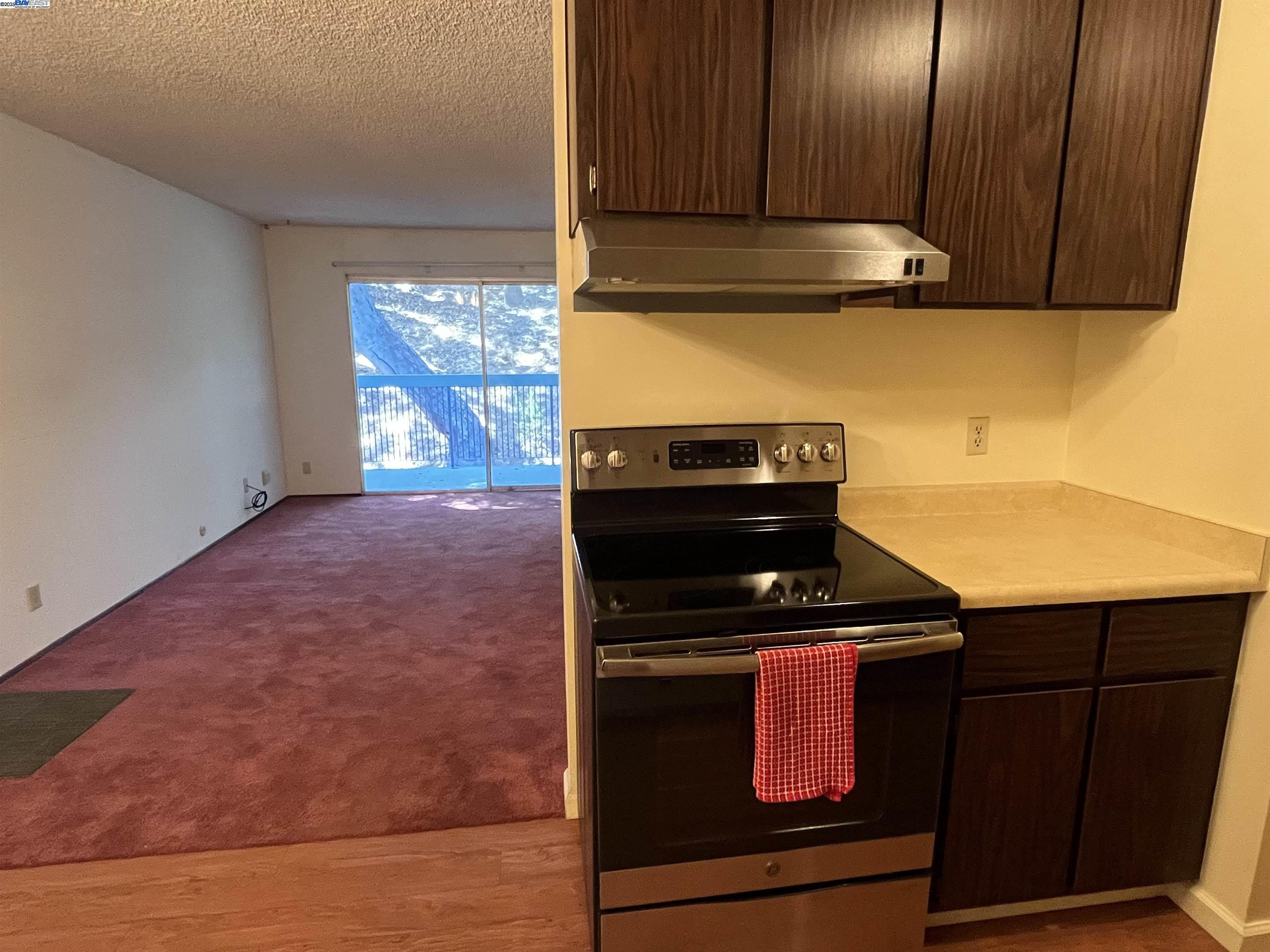 5278 San Pablo Dam Rd. # 4, El Sobrante, California 94803, 1 Bedroom Bedrooms, 3 Rooms Rooms,1 BathroomBathrooms,Residential,For Sale,5278 San Pablo Dam Rd. # 4,41106555