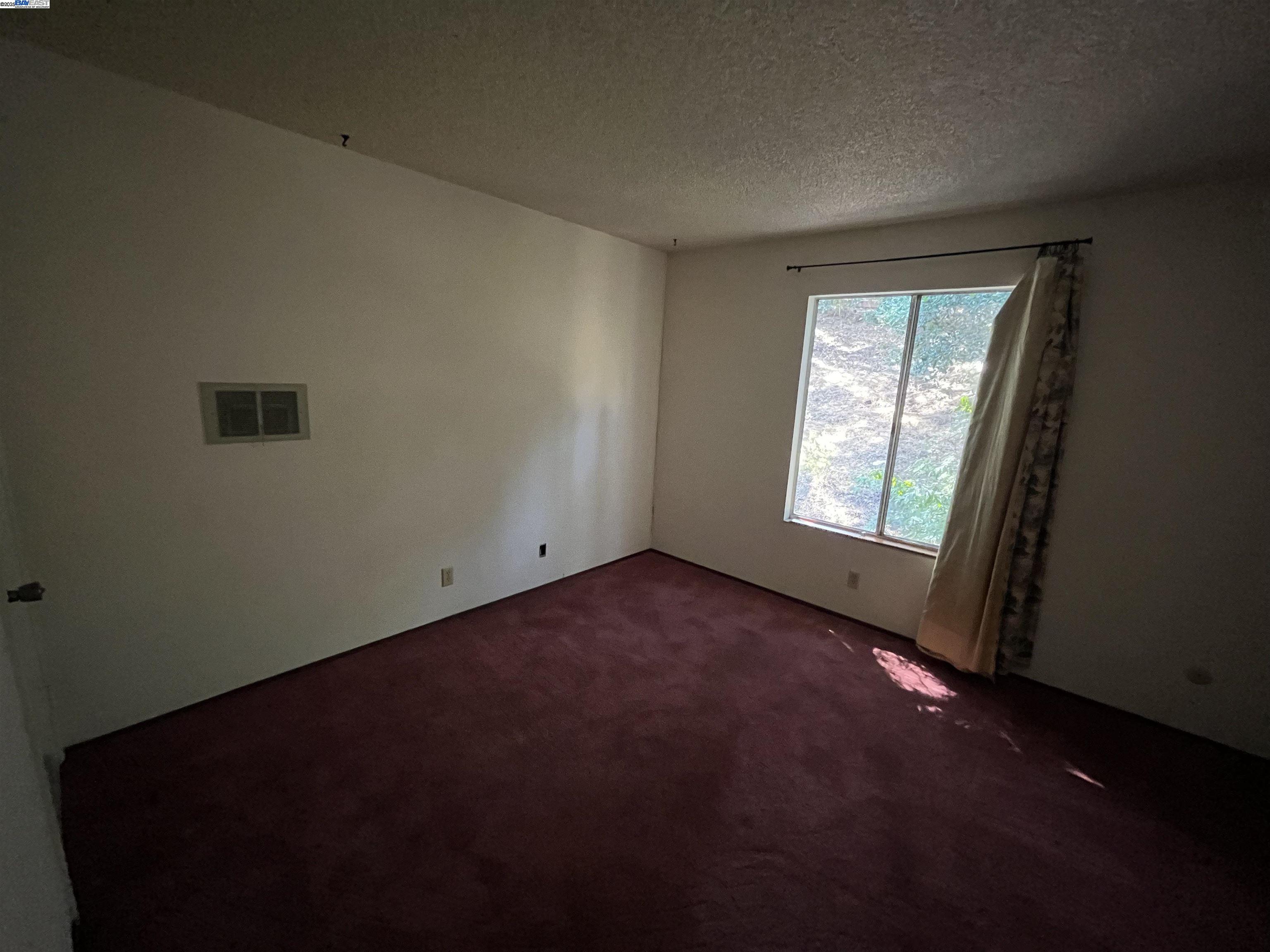 5278 San Pablo Dam Rd. # 4, El Sobrante, California 94803, 1 Bedroom Bedrooms, 3 Rooms Rooms,1 BathroomBathrooms,Residential,For Sale,5278 San Pablo Dam Rd. # 4,41106555