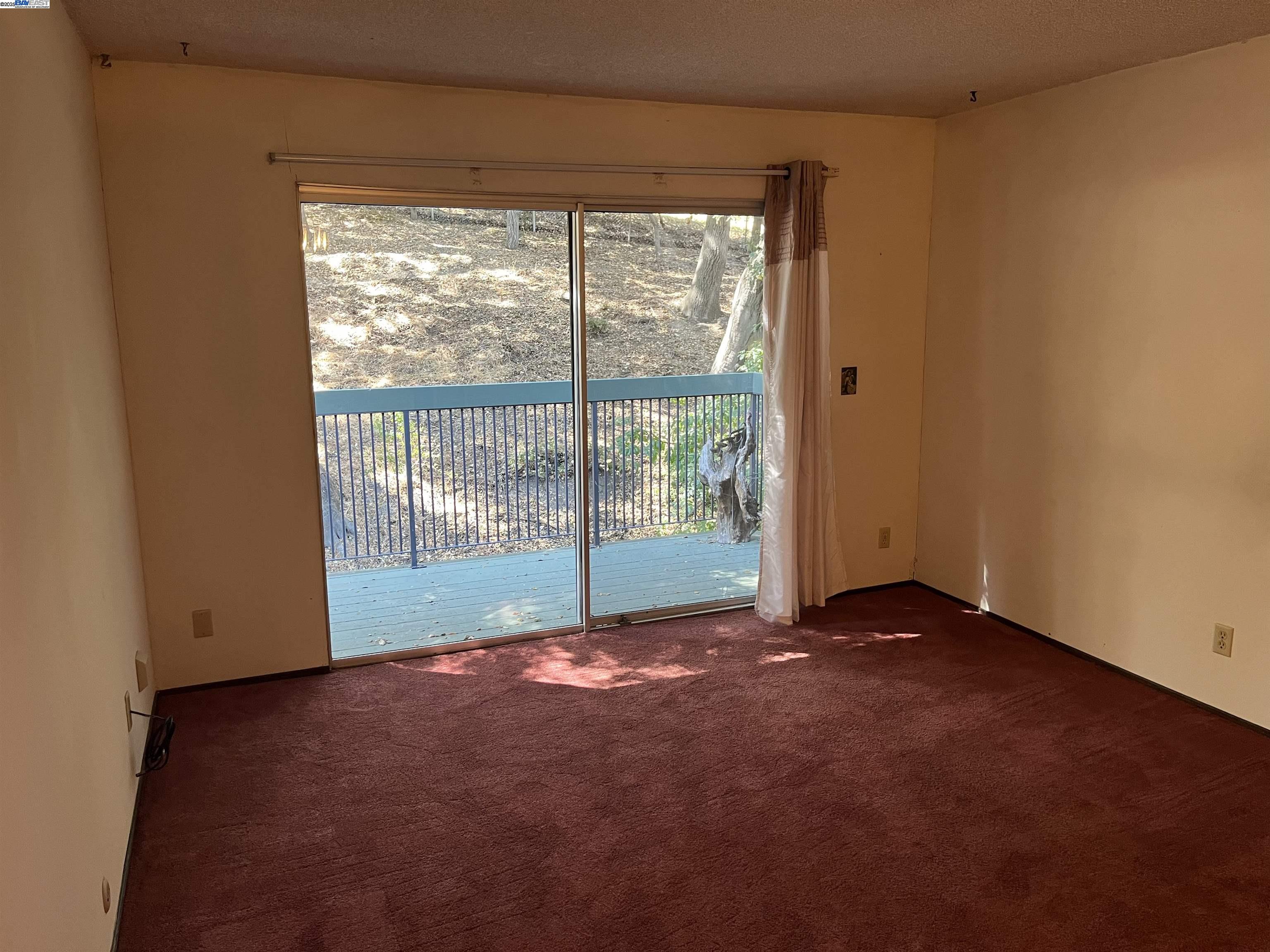 5278 San Pablo Dam Rd. # 4, El Sobrante, California 94803, 1 Bedroom Bedrooms, 3 Rooms Rooms,1 BathroomBathrooms,Residential,For Sale,5278 San Pablo Dam Rd. # 4,41106555