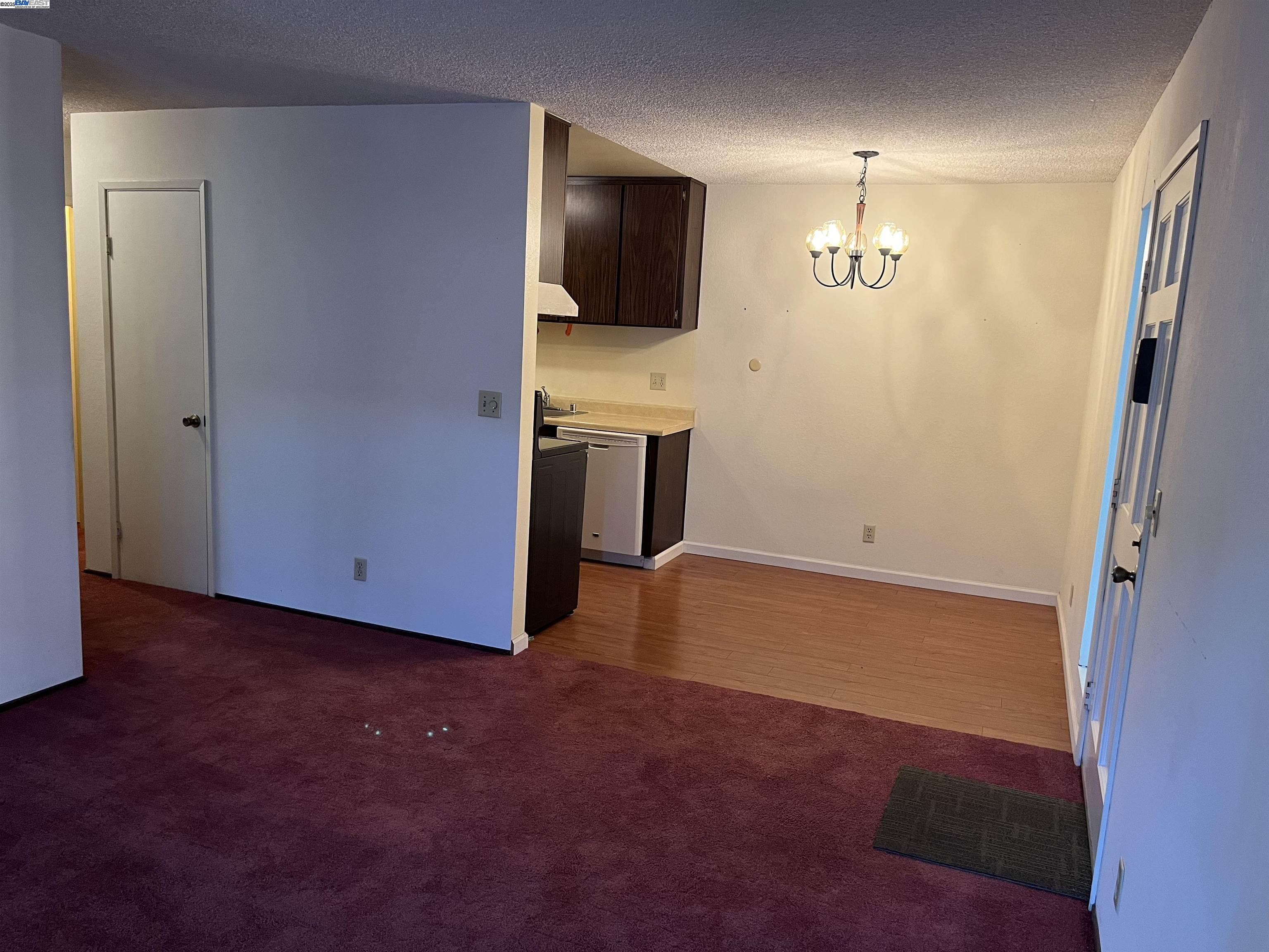 5278 San Pablo Dam Rd. # 4, El Sobrante, California 94803, 1 Bedroom Bedrooms, 3 Rooms Rooms,1 BathroomBathrooms,Residential,For Sale,5278 San Pablo Dam Rd. # 4,41106555