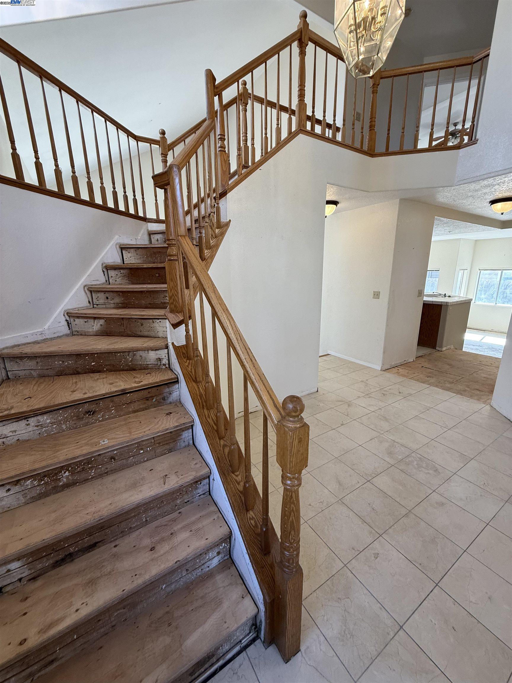 728 Waddell Way, Modesto, California 95357, 3 Bedrooms Bedrooms, ,2 BathroomsBathrooms,Residential,For Sale,728 Waddell Way,41106558