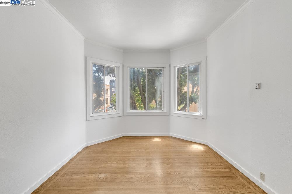 3386 16th Street, San Francisco, California 94114, ,Residential Income,For Sale,3386 16th Street,41106559