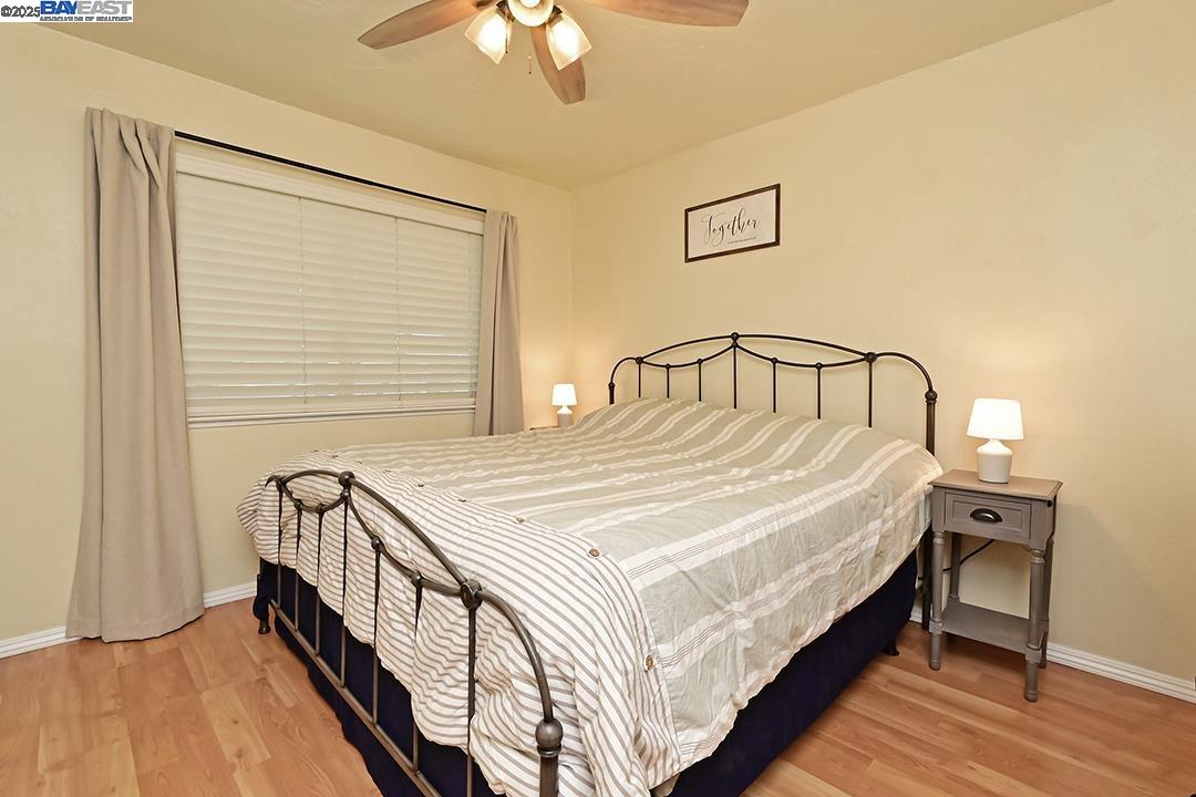 Detail Gallery Image 16 of 26 For 1031 Spring Valley Cmn, Livermore,  CA 94551 - 3 Beds | 1 Baths