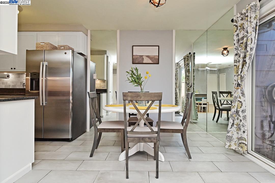 Detail Gallery Image 10 of 26 For 1031 Spring Valley Cmn, Livermore,  CA 94551 - 3 Beds | 1 Baths