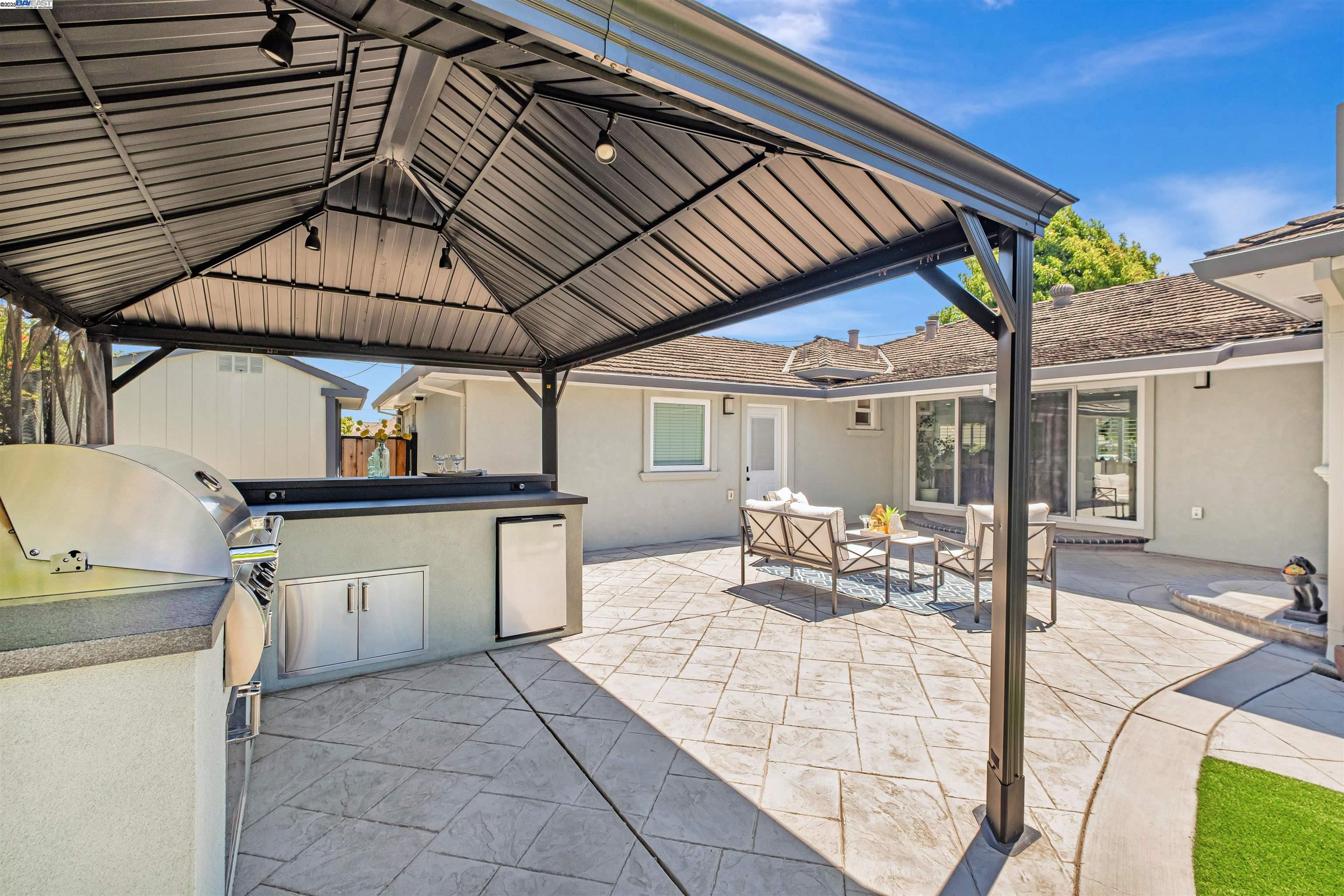 38048 Glenmoor Dr, Fremont, California 94536, 3 Bedrooms Bedrooms, 5 Rooms Rooms,3 BathroomsBathrooms,Residential,For Sale,38048 Glenmoor Dr,41106567
