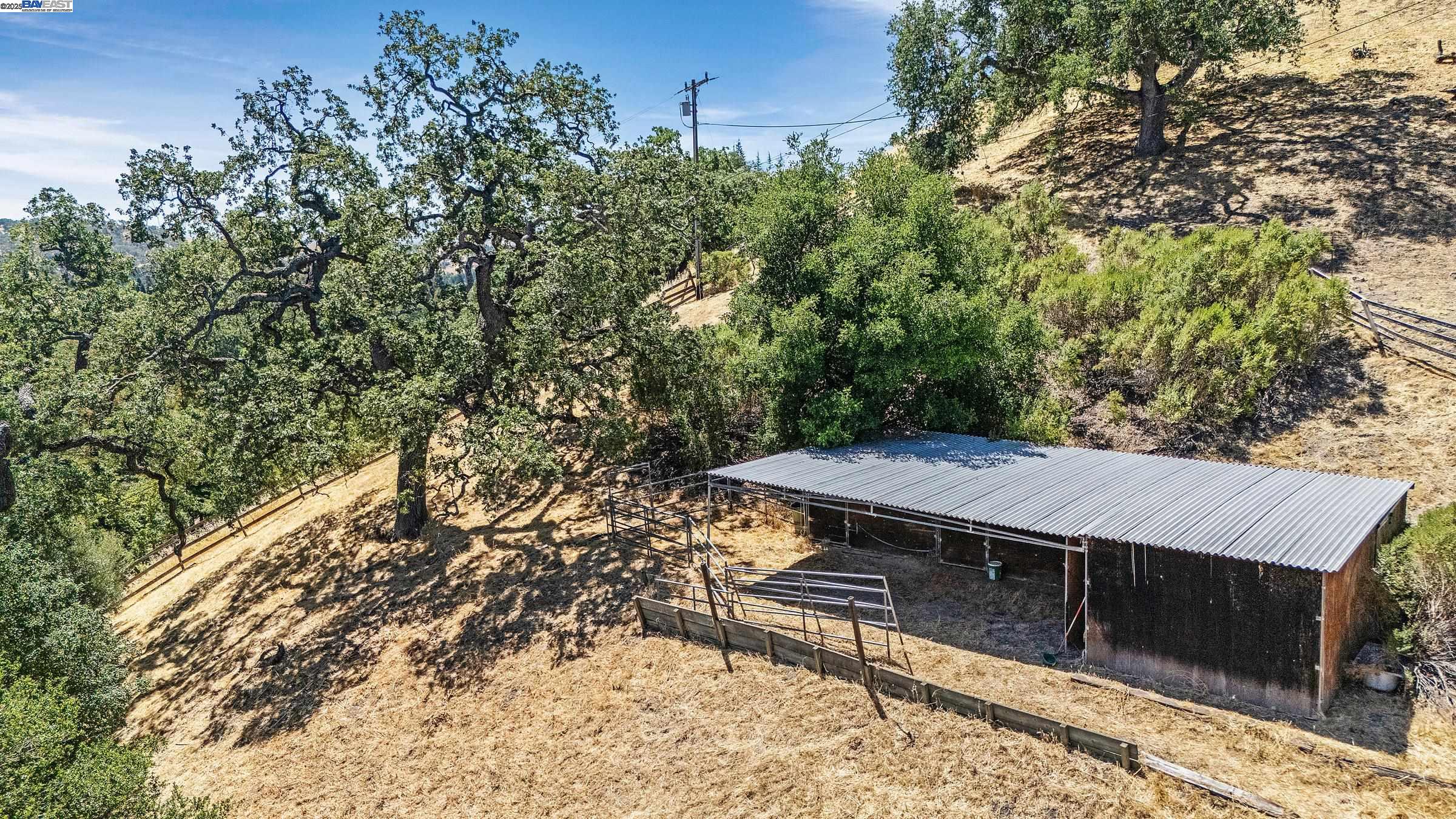 1923 Green Valley Rd, Alamo, California 94507, 4 Bedrooms Bedrooms, 9 Rooms Rooms,3 BathroomsBathrooms,Residential,For Sale,1923 Green Valley Rd,41106569