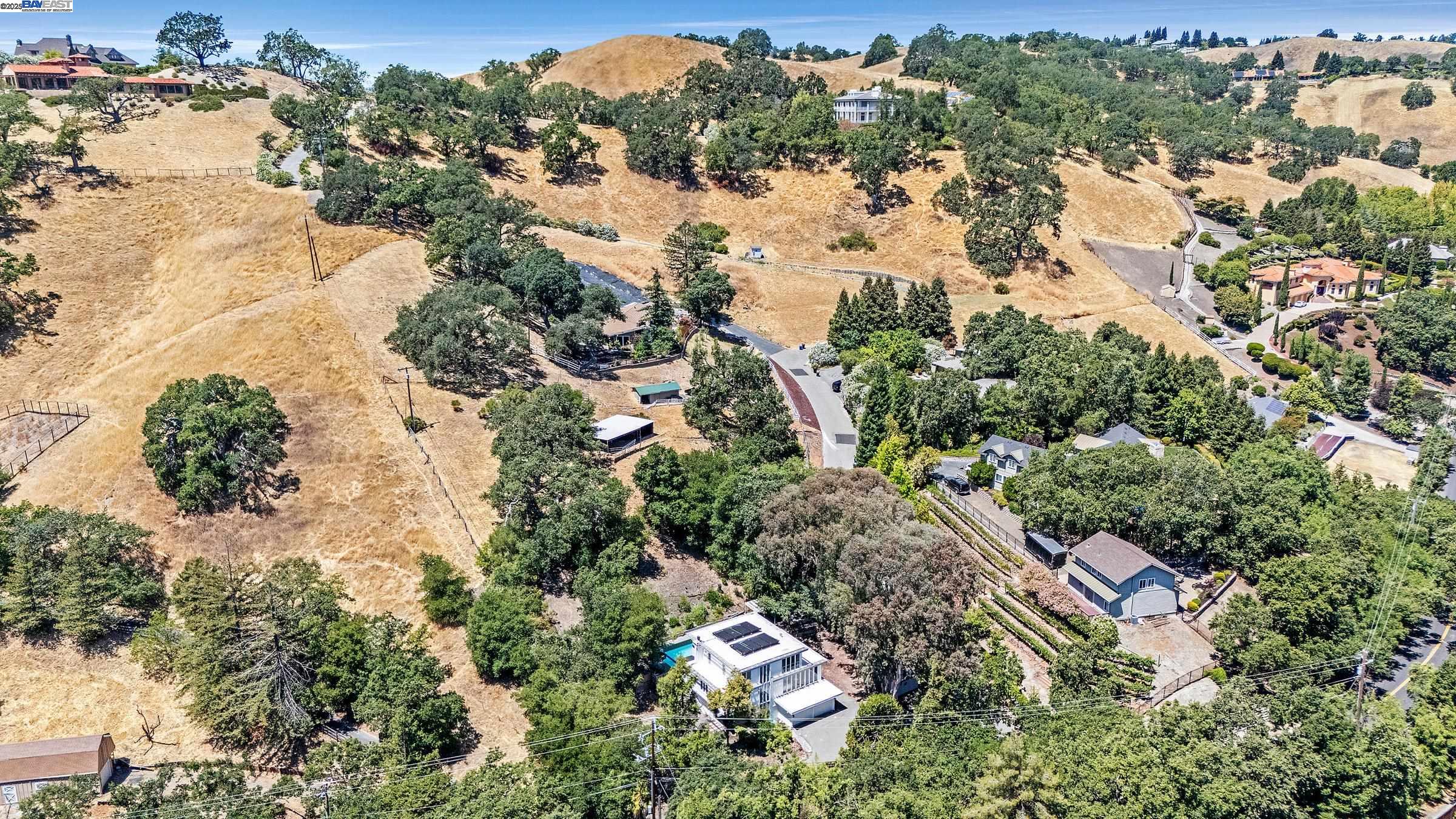1923 Green Valley Rd, Alamo, California 94507, 4 Bedrooms Bedrooms, 9 Rooms Rooms,3 BathroomsBathrooms,Residential,For Sale,1923 Green Valley Rd,41106569