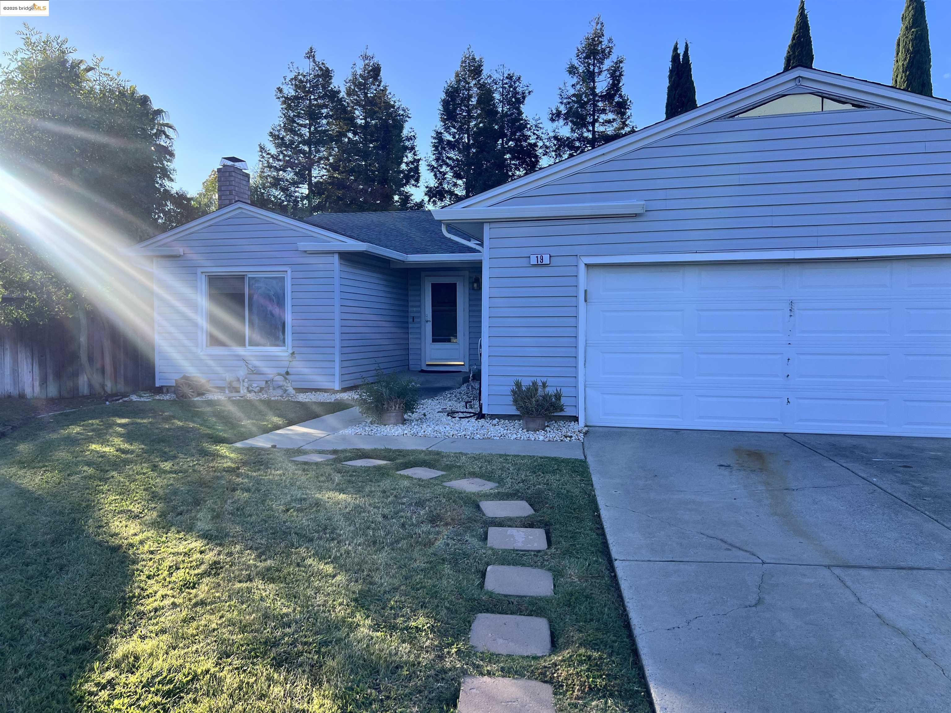 19 LISA COURT, Brentwood, California 94513, 4 Bedrooms Bedrooms, 9 Rooms Rooms,2 BathroomsBathrooms,Residential,For Sale,19 LISA COURT,41106570