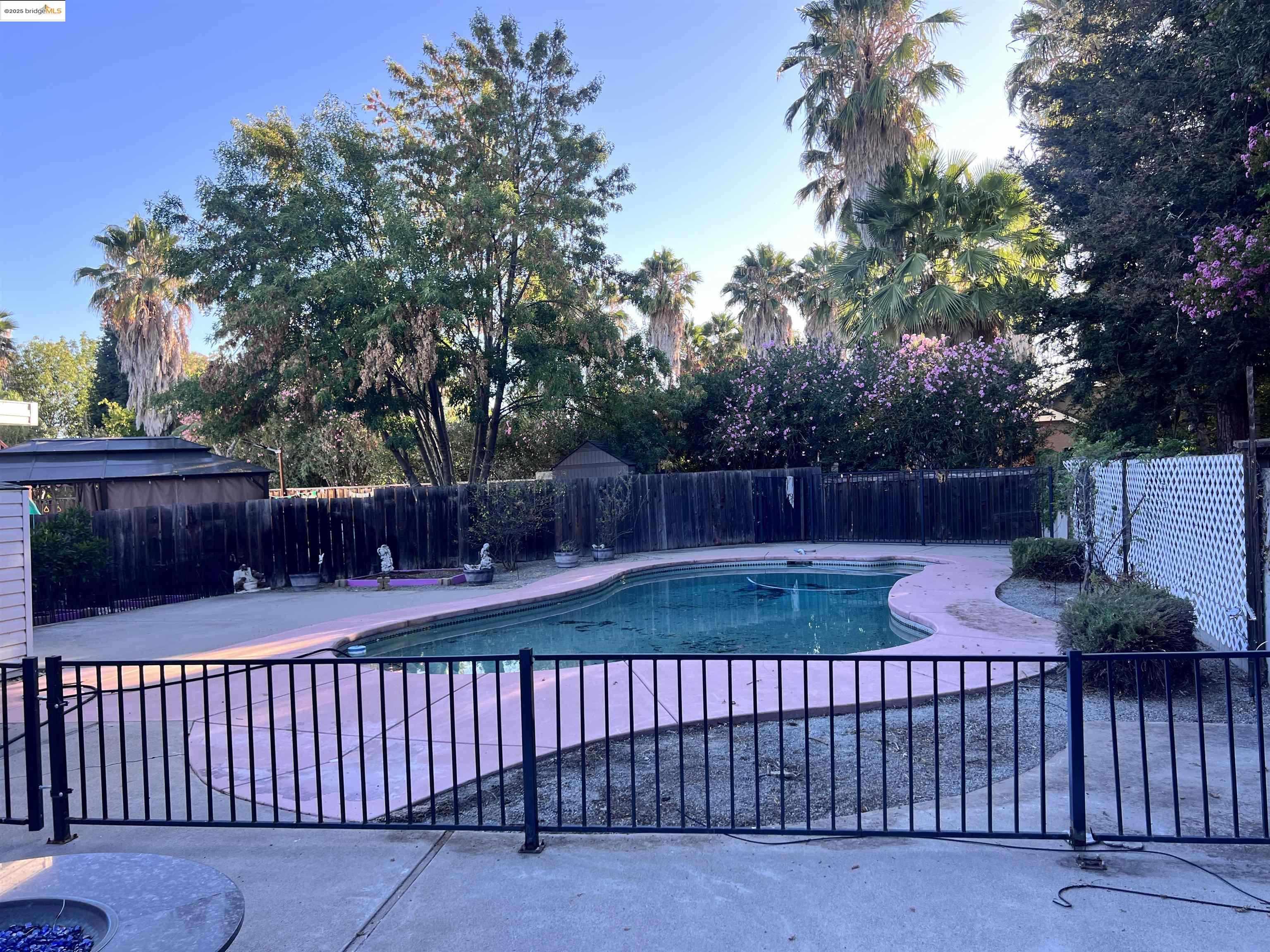 19 LISA COURT, Brentwood, California 94513, 4 Bedrooms Bedrooms, 9 Rooms Rooms,2 BathroomsBathrooms,Residential,For Sale,19 LISA COURT,41106570