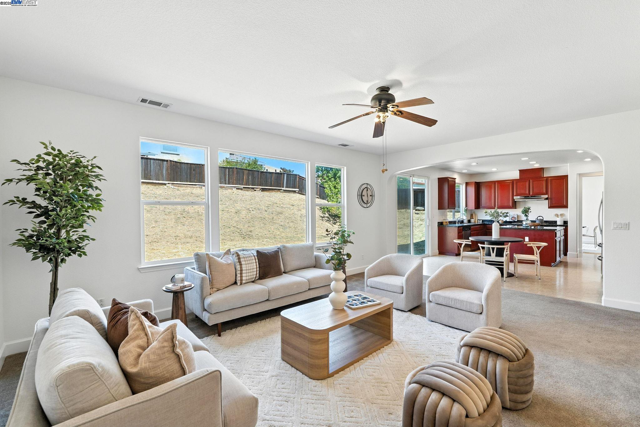 3909 Danbury Way, Fairfield, California 94533, 5 Bedrooms Bedrooms, 10 Rooms Rooms,3 BathroomsBathrooms,Residential,For Sale,3909 Danbury Way,41106572