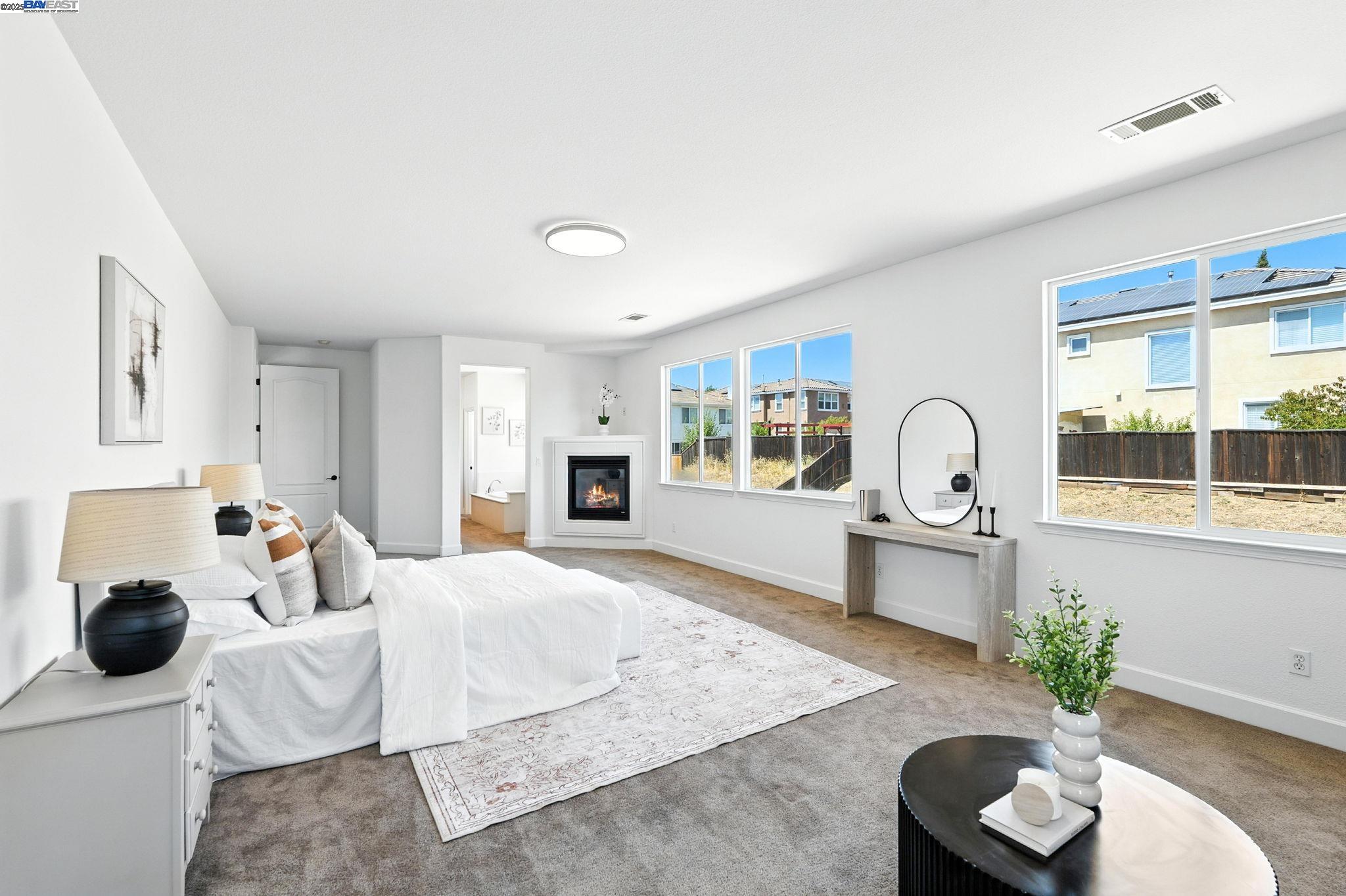 3909 Danbury Way, Fairfield, California 94533, 5 Bedrooms Bedrooms, 10 Rooms Rooms,3 BathroomsBathrooms,Residential,For Sale,3909 Danbury Way,41106572