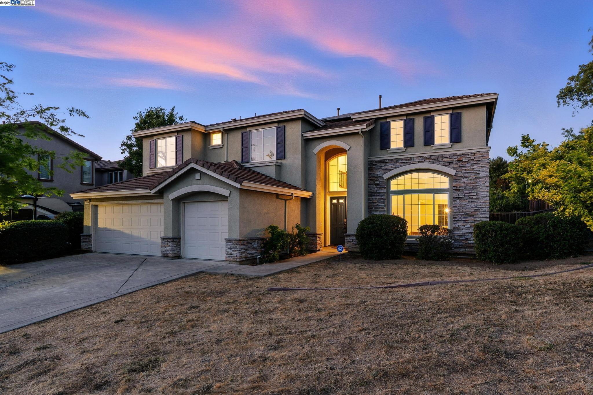 3909 Danbury Way, Fairfield, California 94533, 5 Bedrooms Bedrooms, 10 Rooms Rooms,3 BathroomsBathrooms,Residential,For Sale,3909 Danbury Way,41106572
