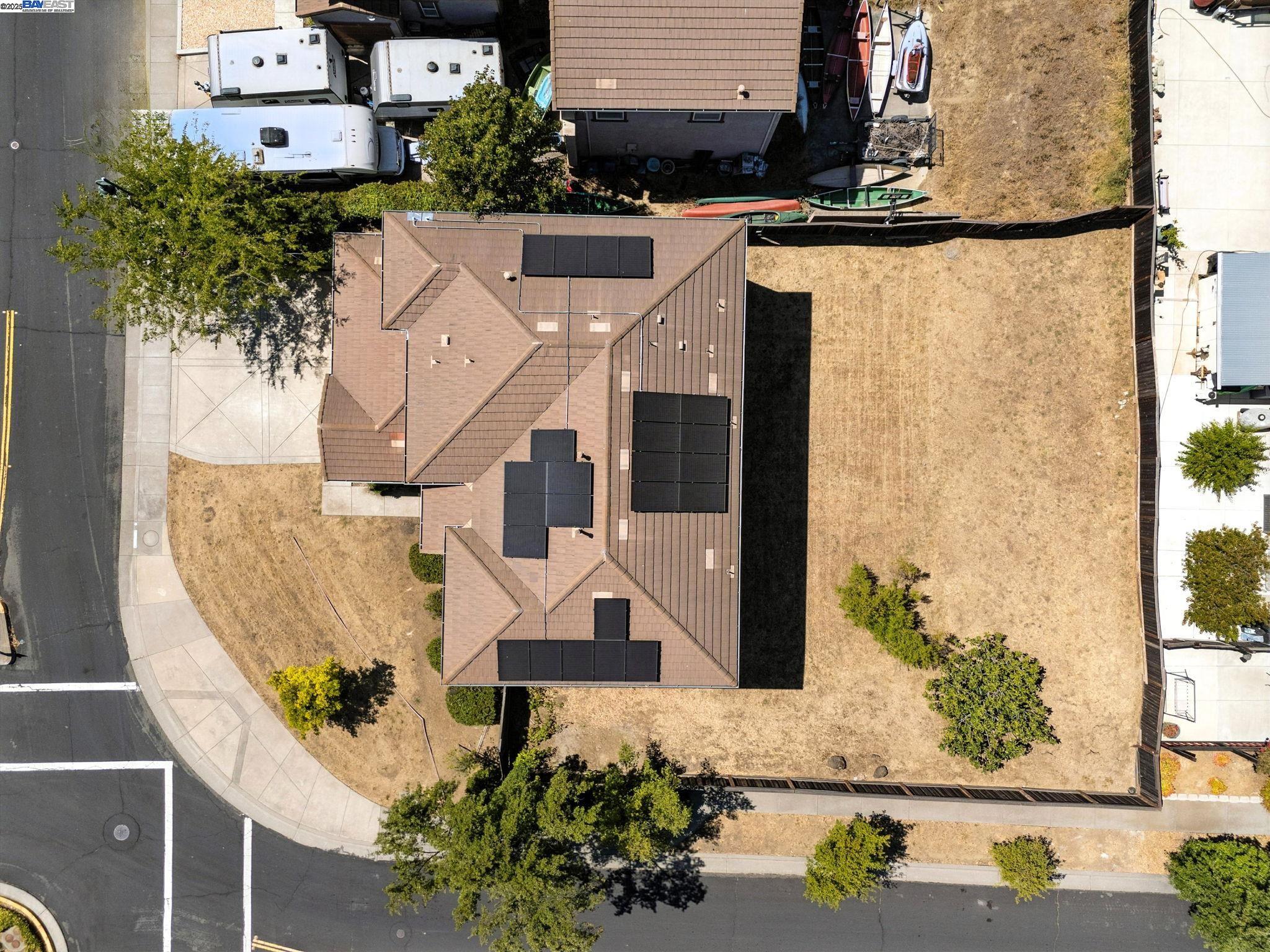 3909 Danbury Way, Fairfield, California 94533, 5 Bedrooms Bedrooms, 10 Rooms Rooms,3 BathroomsBathrooms,Residential,For Sale,3909 Danbury Way,41106572