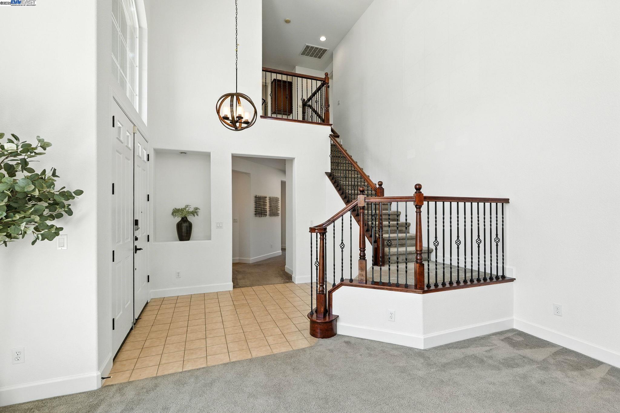 3909 Danbury Way, Fairfield, California 94533, 5 Bedrooms Bedrooms, 10 Rooms Rooms,3 BathroomsBathrooms,Residential,For Sale,3909 Danbury Way,41106572
