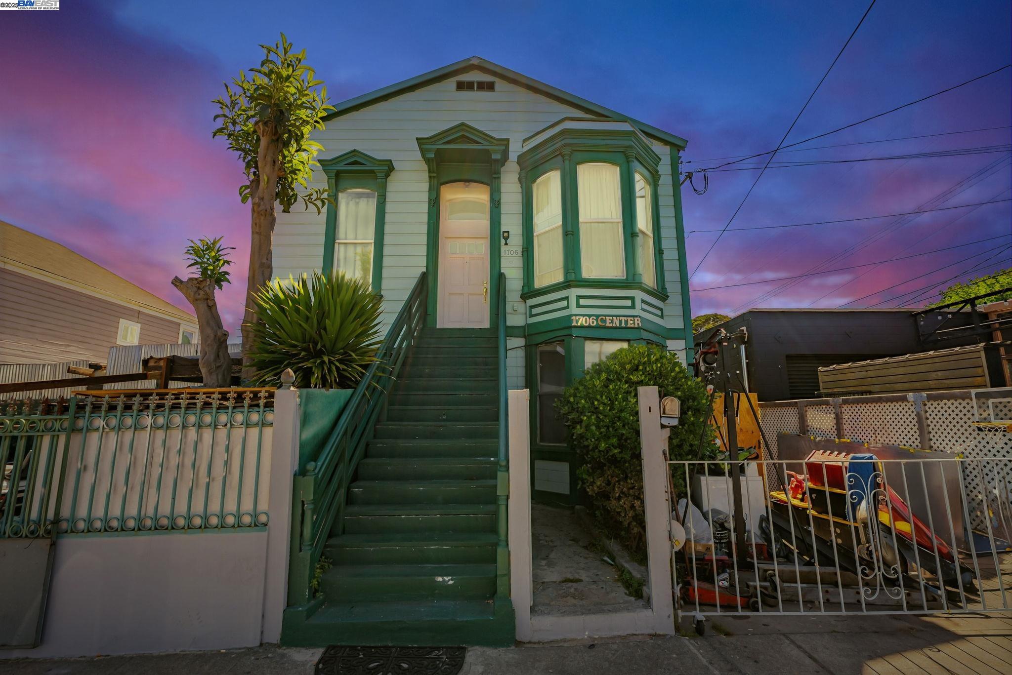 Detail Gallery Image 1 of 55 For 1706-1704 Center St, Oakland,  CA 94607 - – Beds | – Baths