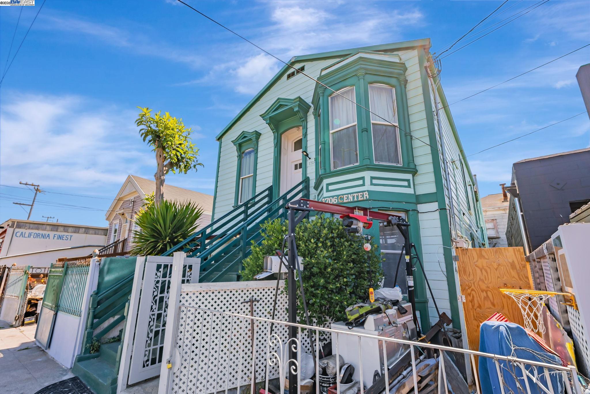 Detail Gallery Image 50 of 55 For 1706-1704 Center St, Oakland,  CA 94607 - – Beds | – Baths
