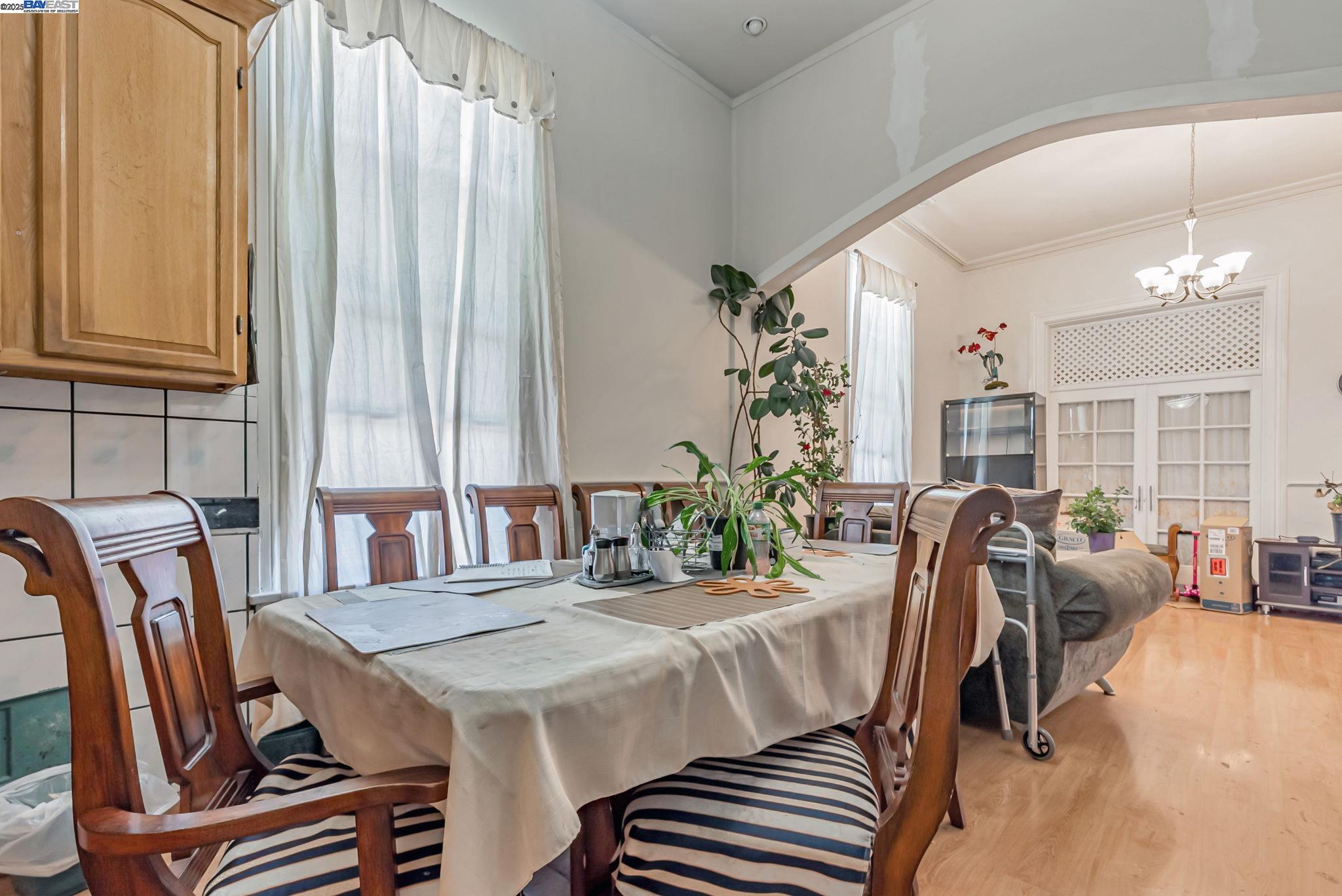 Detail Gallery Image 10 of 55 For 1706-1704 Center St, Oakland,  CA 94607 - – Beds | – Baths