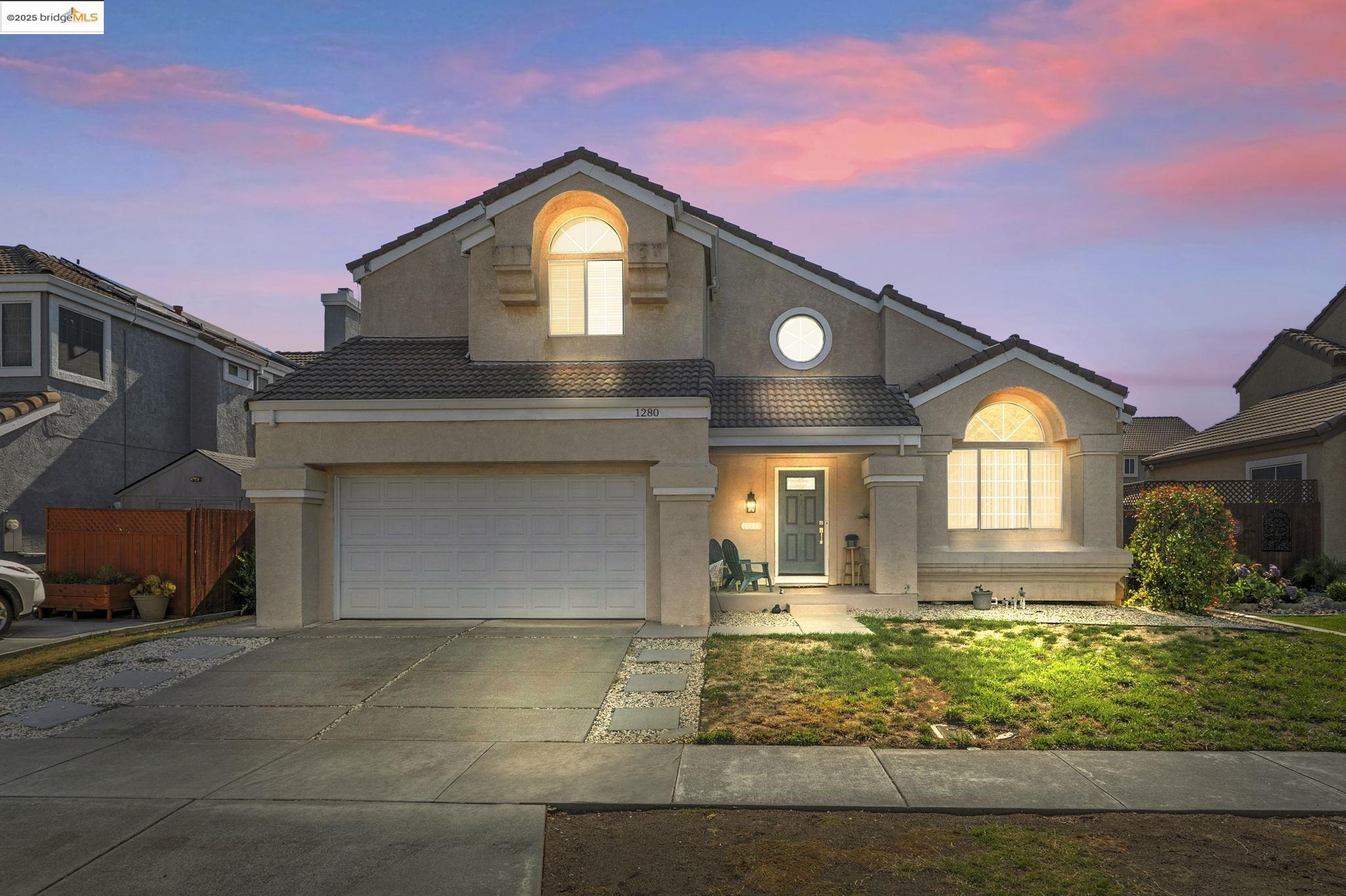 Detail Gallery Image 1 of 45 For 1280 Mayfield Circle, Suisun City,  CA 94585 - 3 Beds | 2/1 Baths