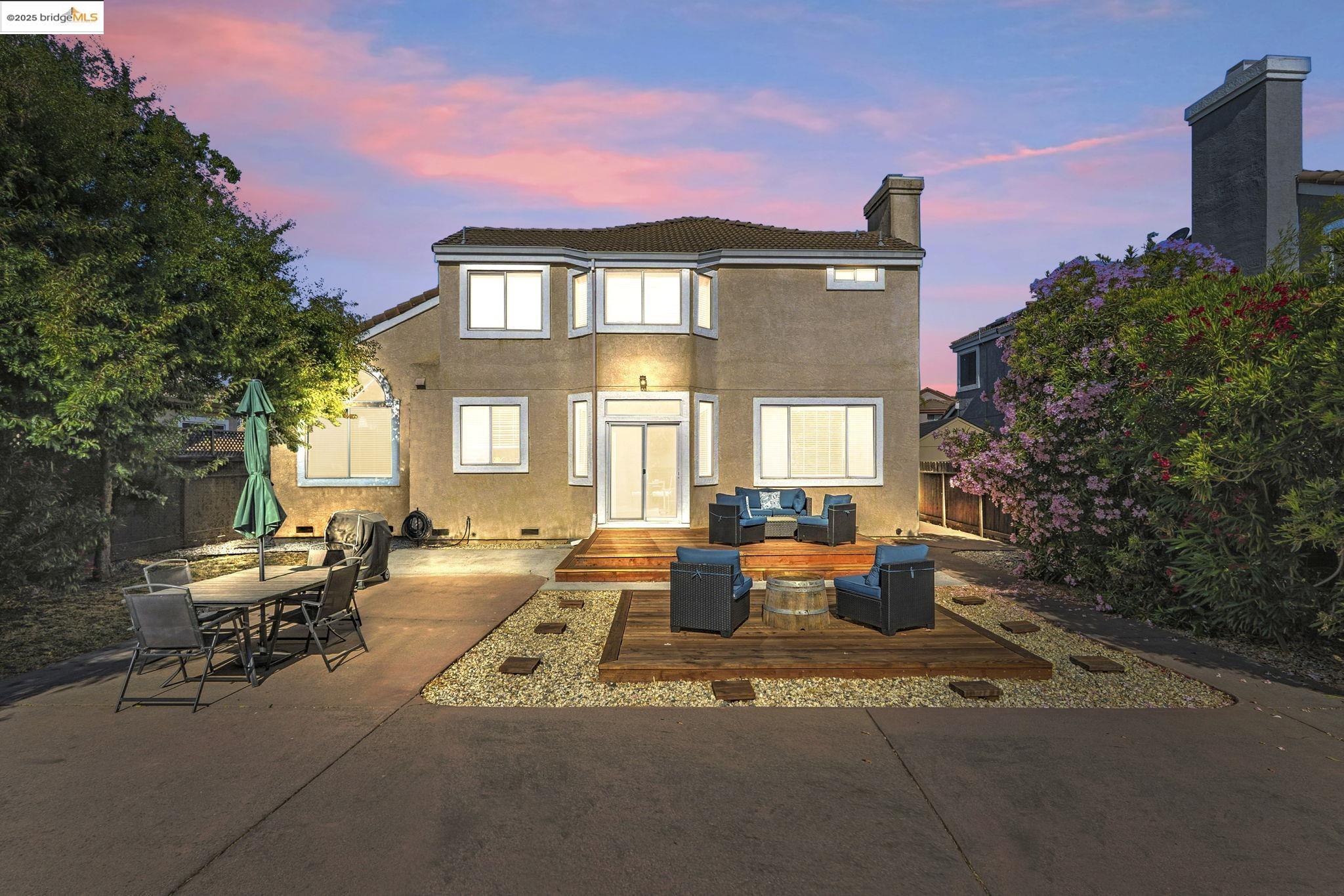 Detail Gallery Image 37 of 45 For 1280 Mayfield Circle, Suisun City,  CA 94585 - 3 Beds | 2/1 Baths