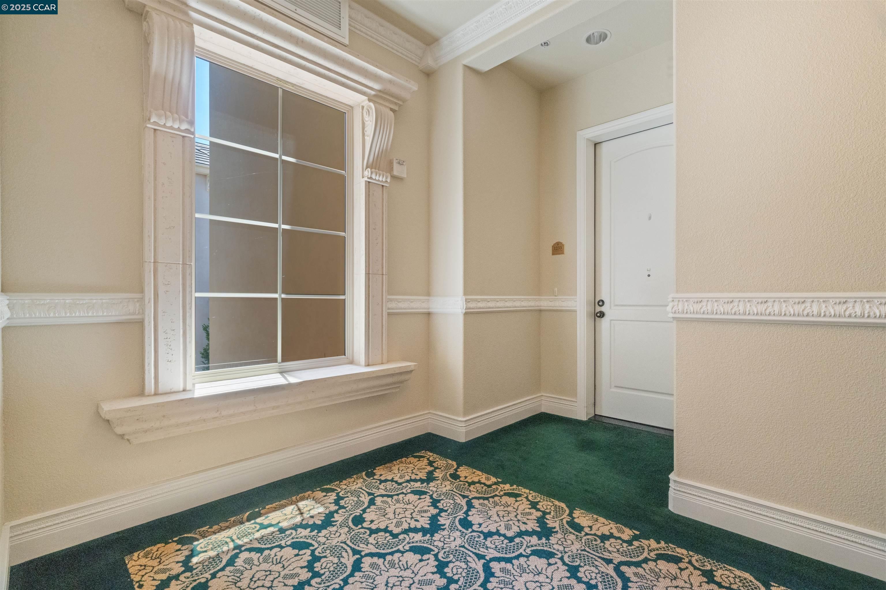 1233 Symphony Way, Vallejo, California 94591, 2 Bedrooms Bedrooms, 5 Rooms Rooms,2 BathroomsBathrooms,Residential,For Sale,1233 Symphony Way,41106580