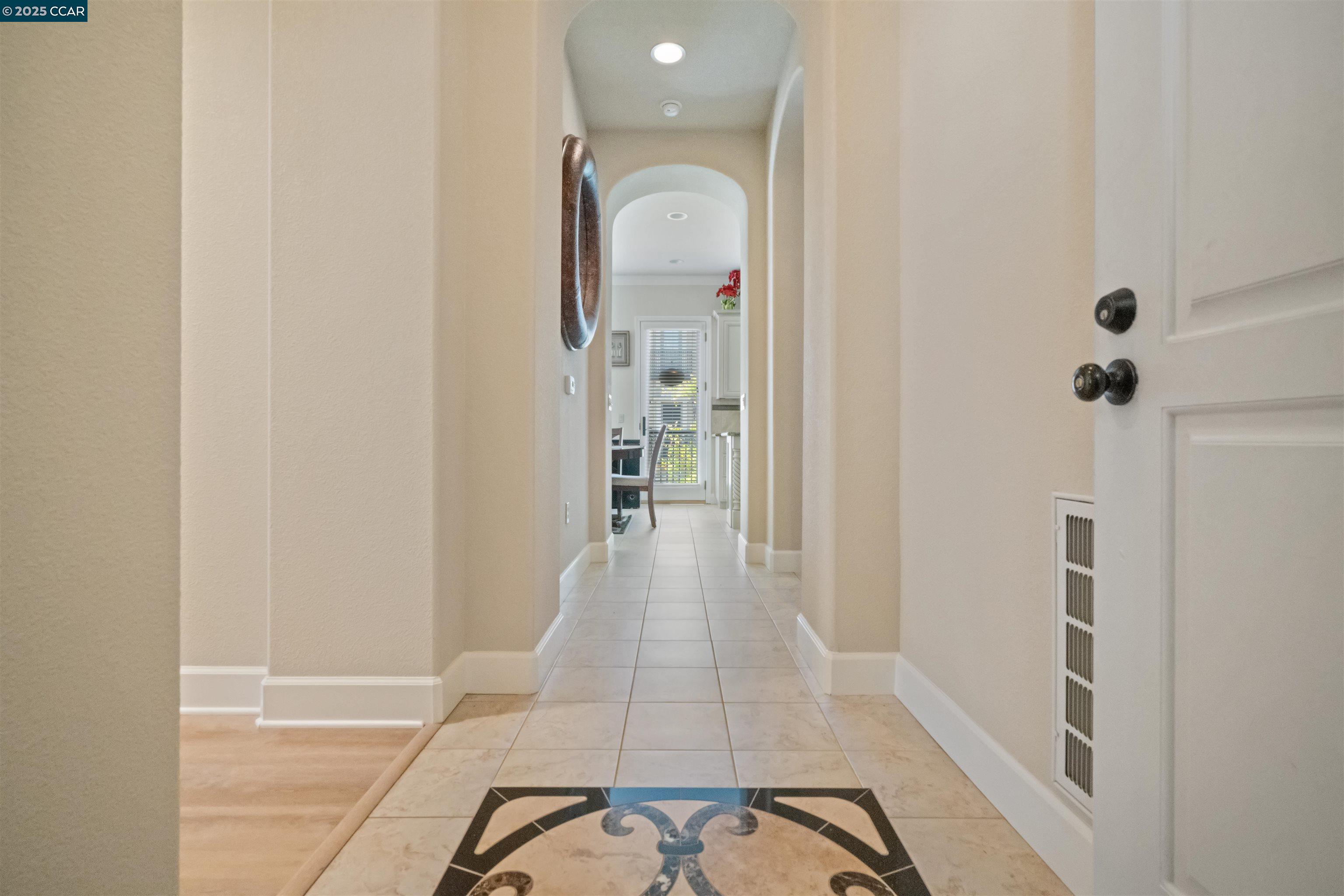 1233 Symphony Way, Vallejo, California 94591, 2 Bedrooms Bedrooms, 5 Rooms Rooms,2 BathroomsBathrooms,Residential,For Sale,1233 Symphony Way,41106580