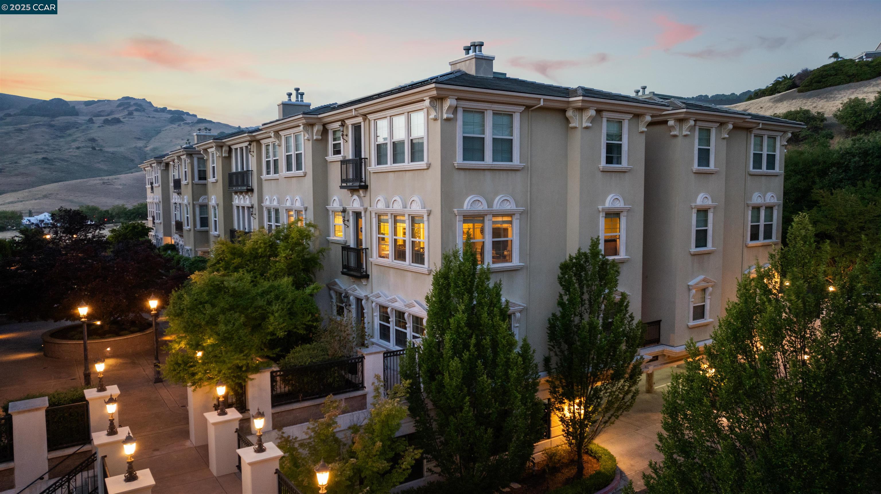 1233 Symphony Way, Vallejo, California 94591, 2 Bedrooms Bedrooms, 5 Rooms Rooms,2 BathroomsBathrooms,Residential,For Sale,1233 Symphony Way,41106580