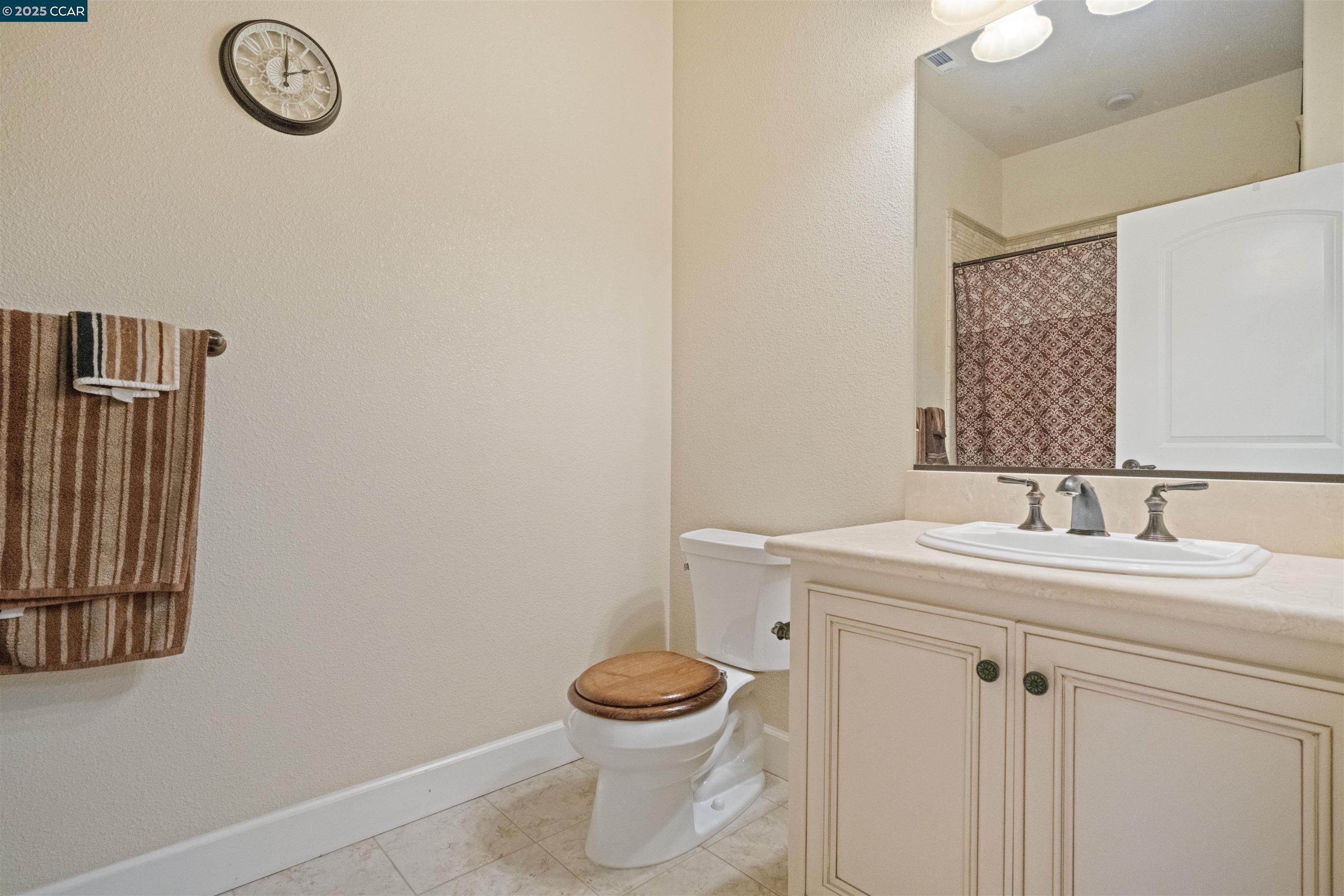1233 Symphony Way, Vallejo, California 94591, 2 Bedrooms Bedrooms, 5 Rooms Rooms,2 BathroomsBathrooms,Residential,For Sale,1233 Symphony Way,41106580