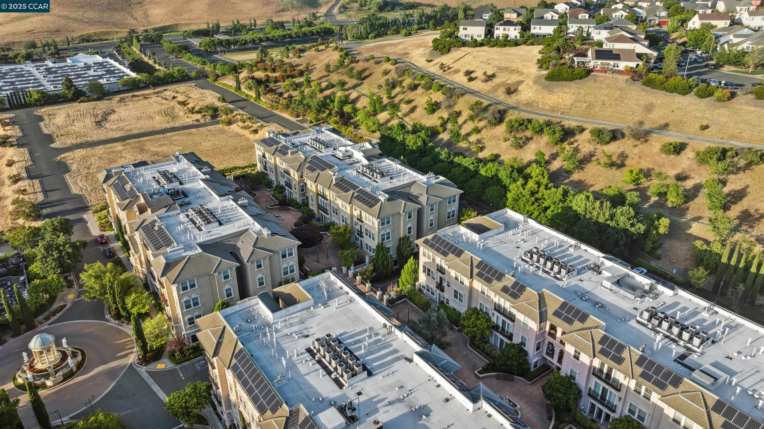 1233 Symphony Way, Vallejo, California 94591, 2 Bedrooms Bedrooms, 5 Rooms Rooms,2 BathroomsBathrooms,Residential,For Sale,1233 Symphony Way,41106580