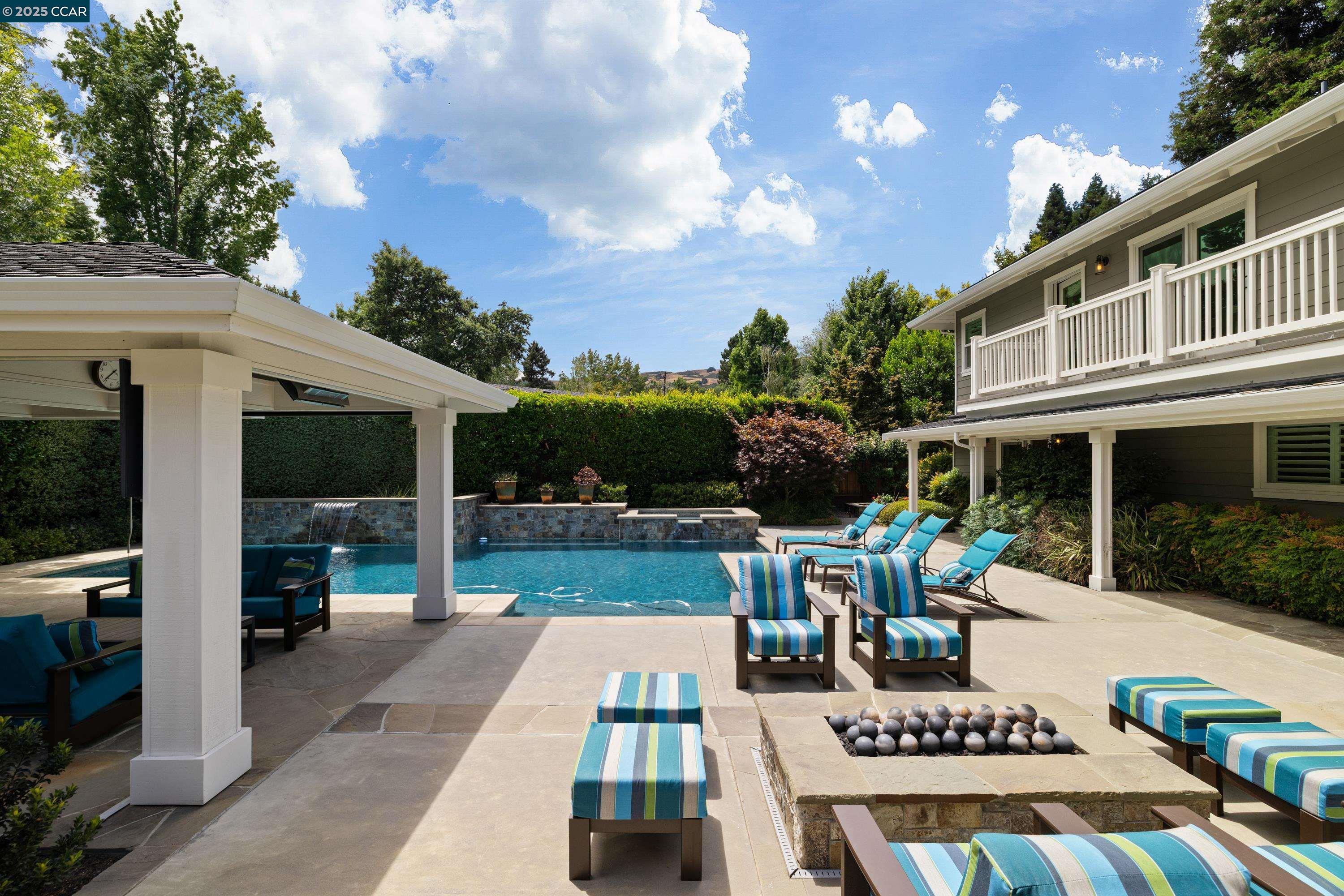 Detail Gallery Image 29 of 37 For 125 El Dorado Ave, Danville,  CA 94526 - 5 Beds | 4/2 Baths