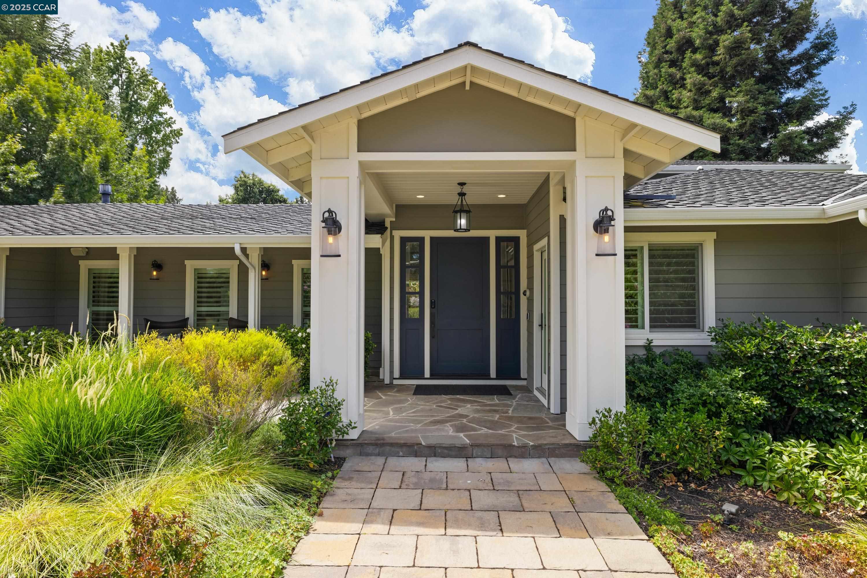 Detail Gallery Image 32 of 37 For 125 El Dorado Ave, Danville,  CA 94526 - 5 Beds | 4/2 Baths