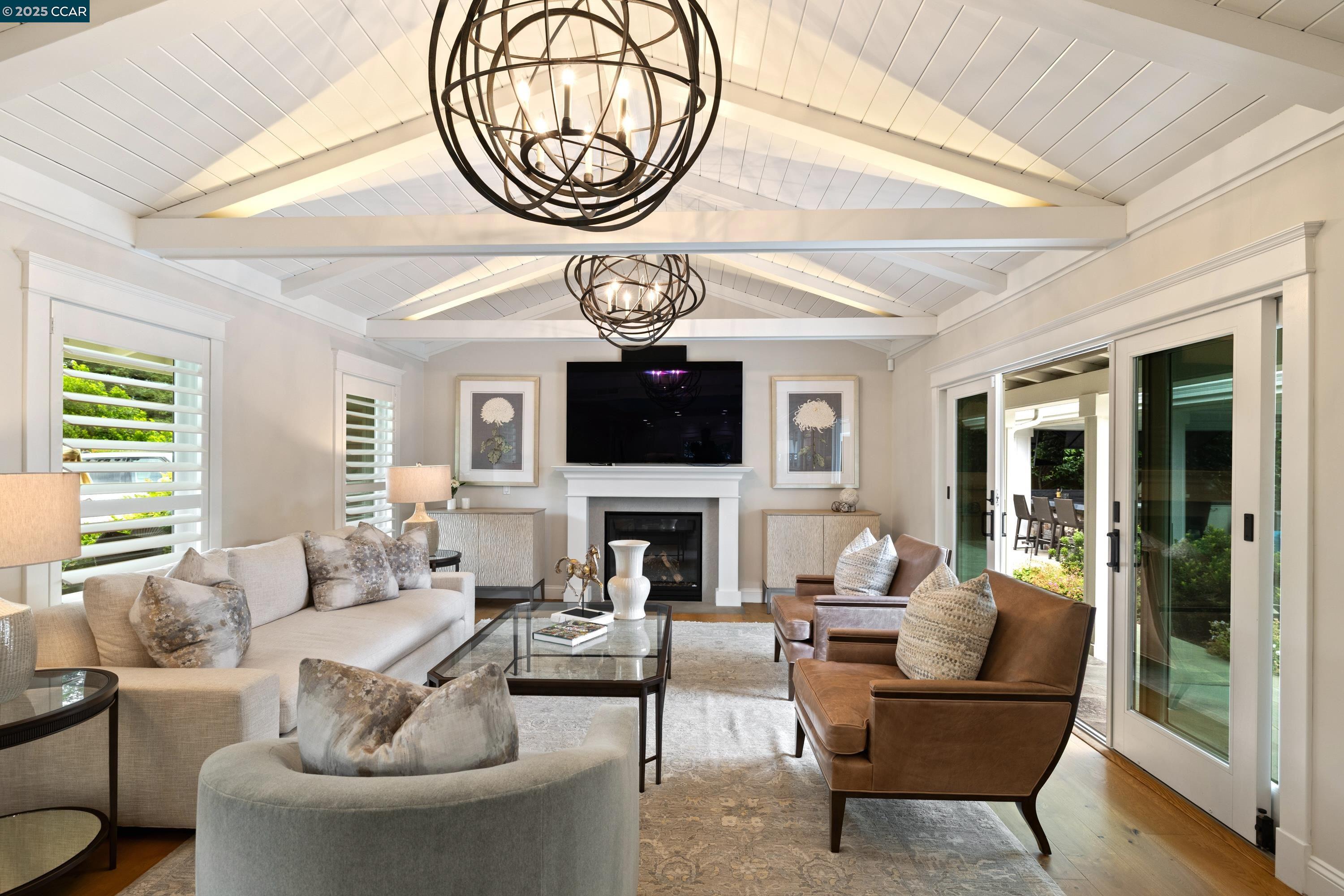 Detail Gallery Image 9 of 37 For 125 El Dorado Ave, Danville,  CA 94526 - 5 Beds | 4/2 Baths