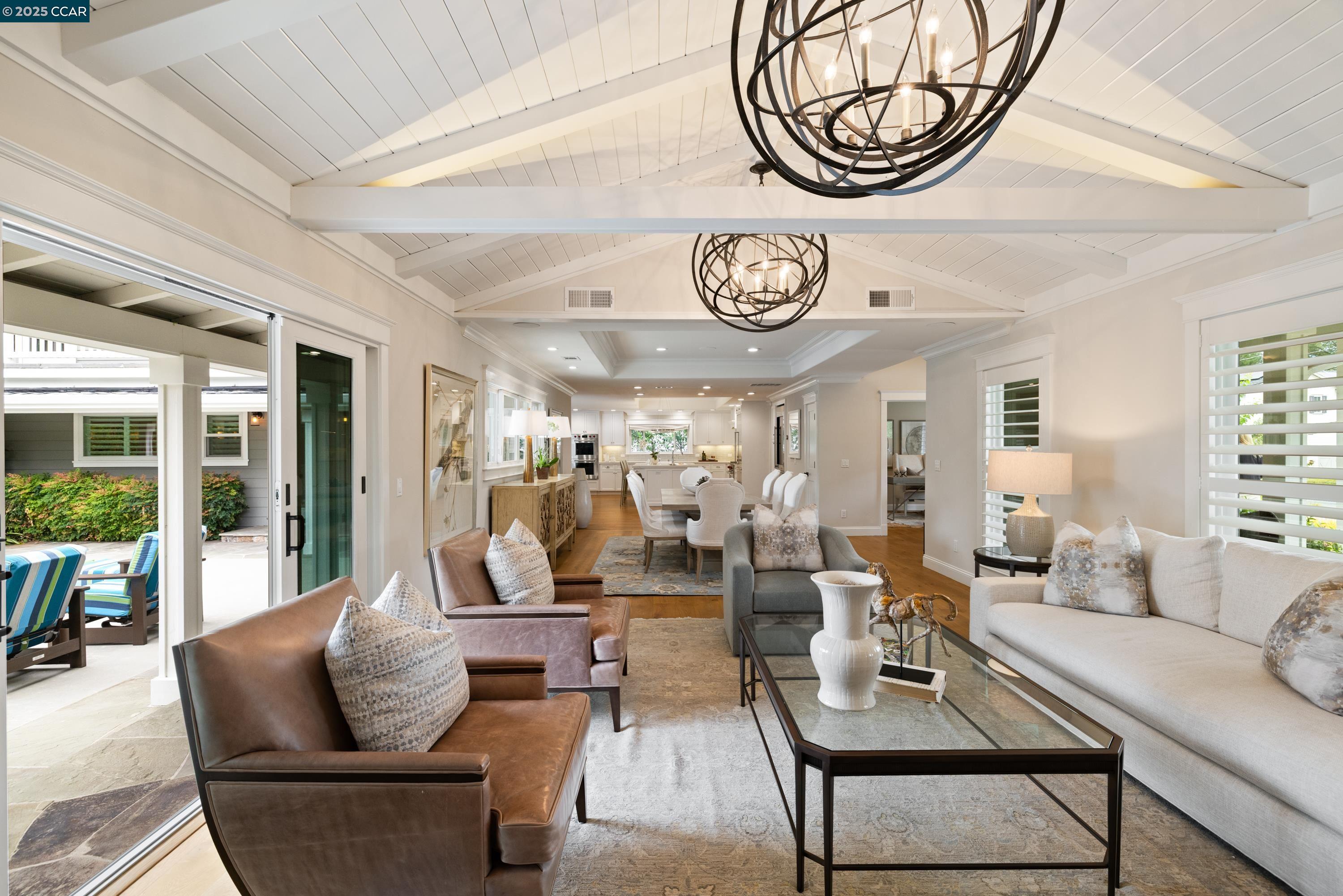 Detail Gallery Image 10 of 37 For 125 El Dorado Ave, Danville,  CA 94526 - 5 Beds | 4/2 Baths