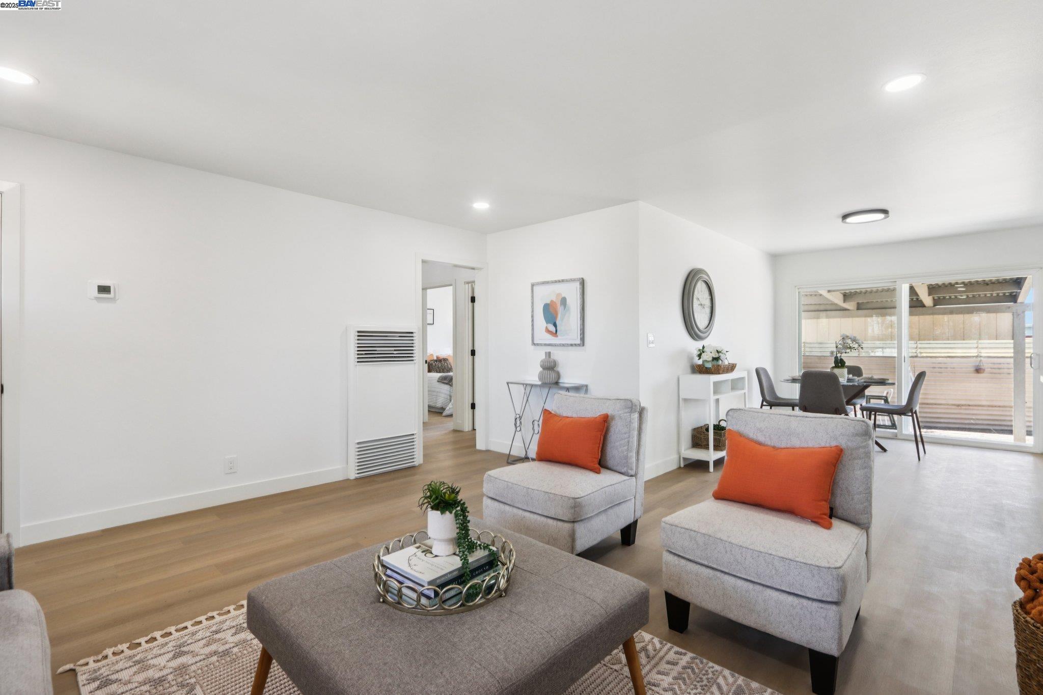966 Cottonwood Ave, Hayward, California 94541, 3 Bedrooms Bedrooms, 6 Rooms Rooms,1 BathroomBathrooms,Residential,For Sale,966 Cottonwood Ave,41106583