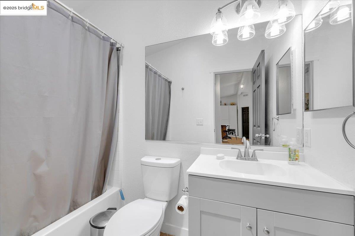 17647 Meadowlark Ln, Sonora, California 95370, 3 Bedrooms Bedrooms, 5 Rooms Rooms,2 BathroomsBathrooms,Residential,For Sale,17647 Meadowlark Ln,41106584