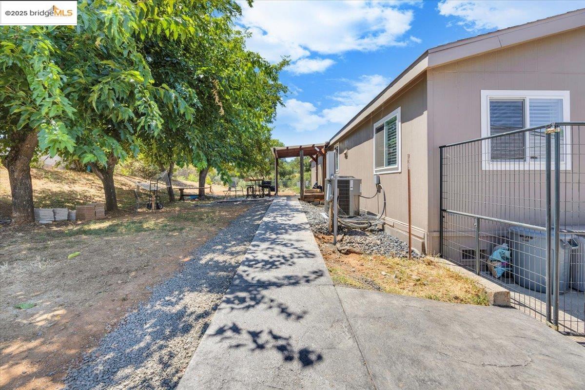 17647 Meadowlark Ln, Sonora, California 95370, 3 Bedrooms Bedrooms, 5 Rooms Rooms,2 BathroomsBathrooms,Residential,For Sale,17647 Meadowlark Ln,41106584