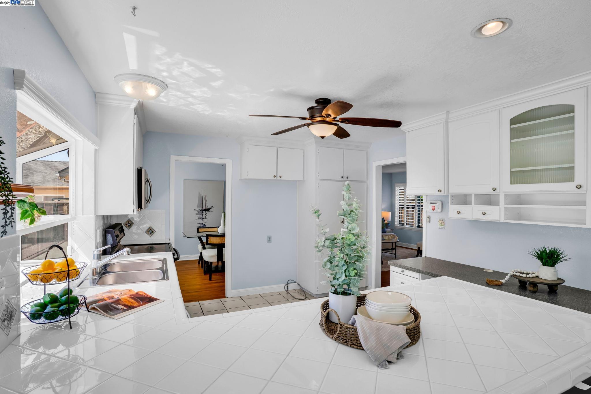 3526 Surry Pl, Fremont, California 94536, 4 Bedrooms Bedrooms, 9 Rooms Rooms,2 BathroomsBathrooms,Residential,For Sale,3526 Surry Pl,41106586