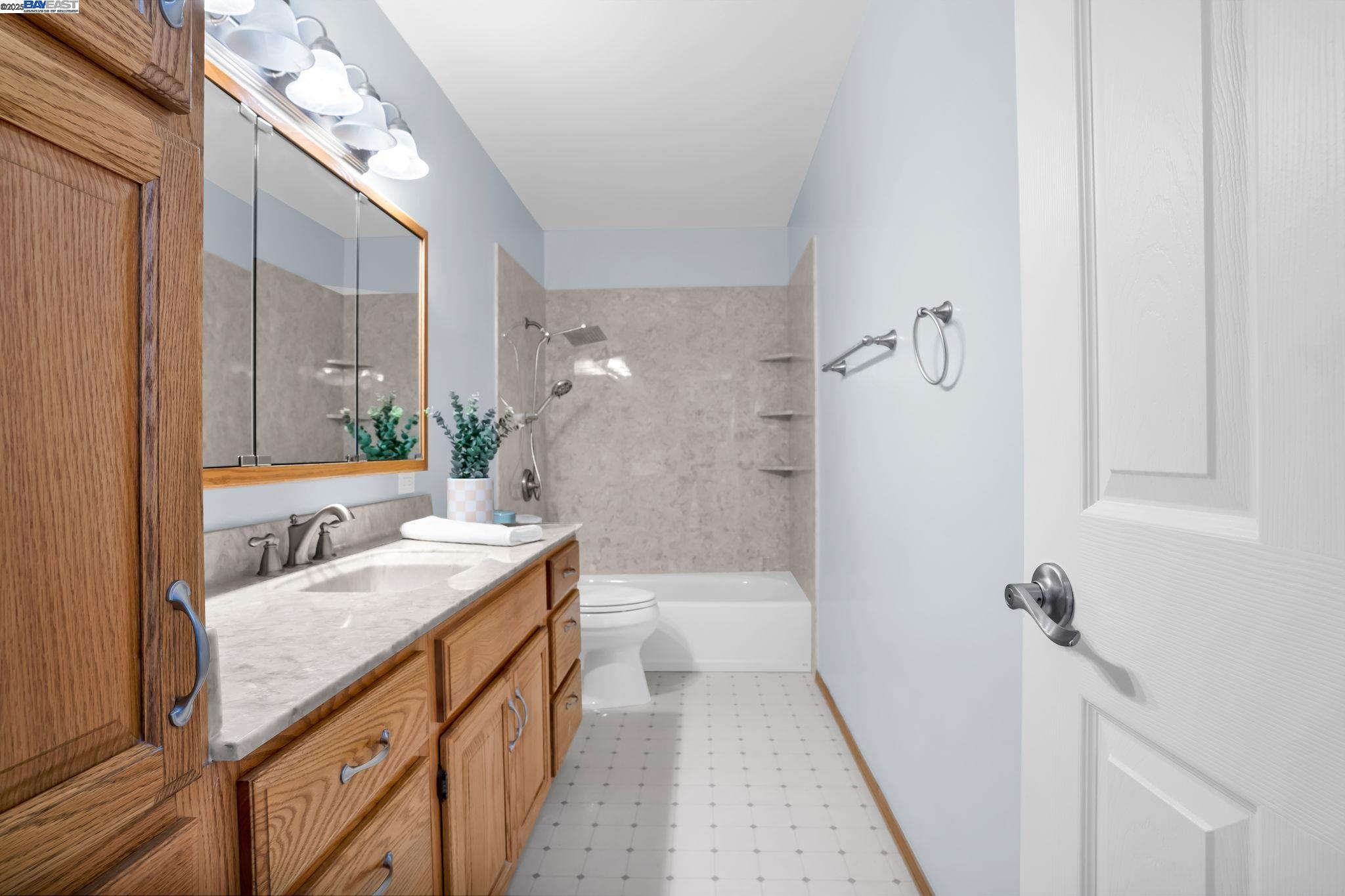 3526 Surry Pl, Fremont, California 94536, 4 Bedrooms Bedrooms, 9 Rooms Rooms,2 BathroomsBathrooms,Residential,For Sale,3526 Surry Pl,41106586