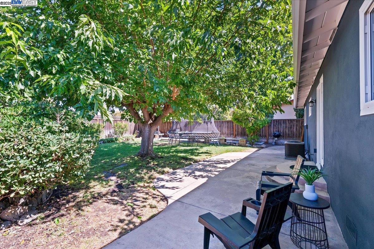 168 Albatross Ave, Livermore, California 94551, 3 Bedrooms Bedrooms, 5 Rooms Rooms,2 BathroomsBathrooms,Residential,For Sale,168 Albatross Ave,41106587